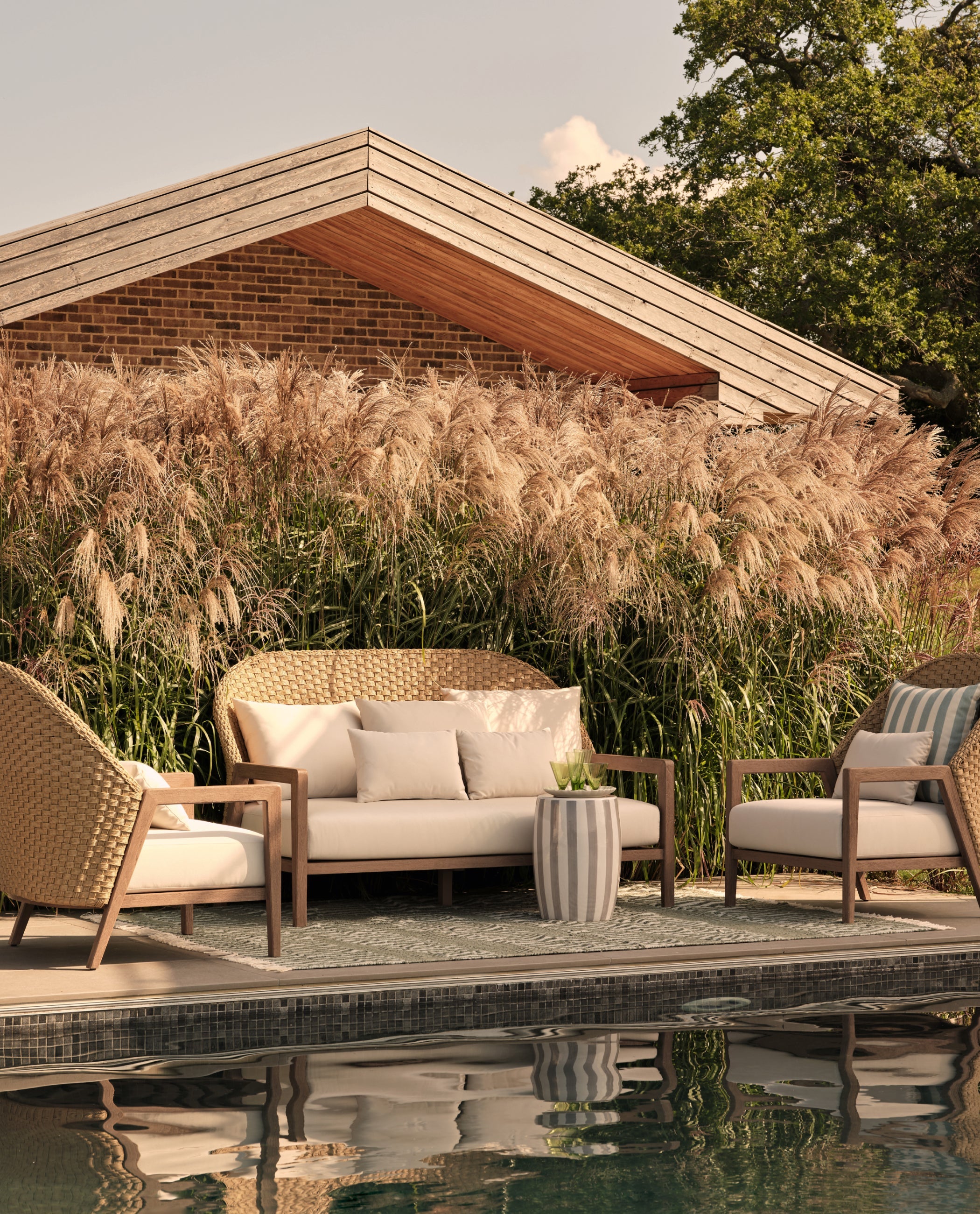 Outdoor Living Space Ideas