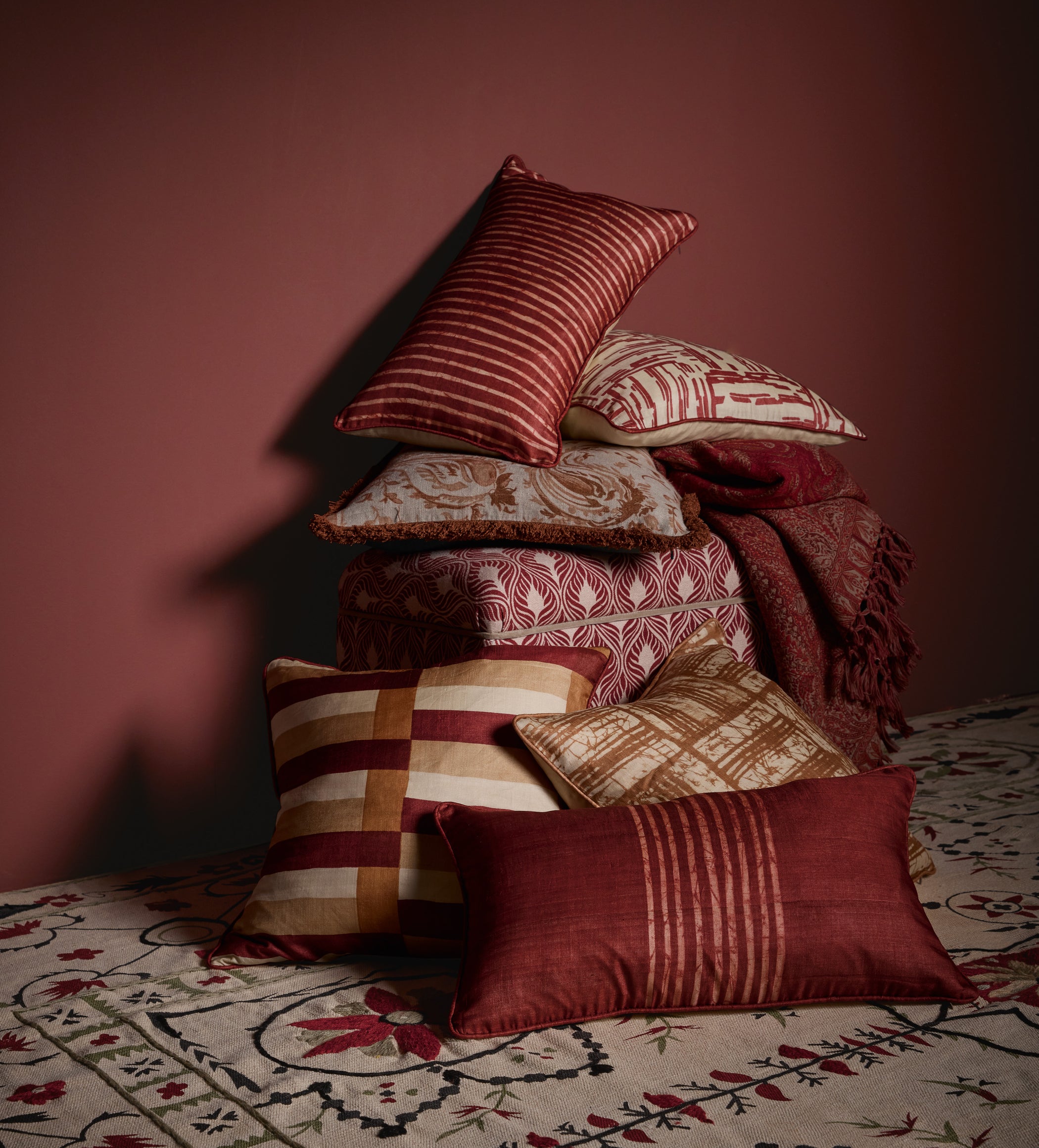 Carena Ghini Feathers Linen Upholstered Trunk - Red Garnet