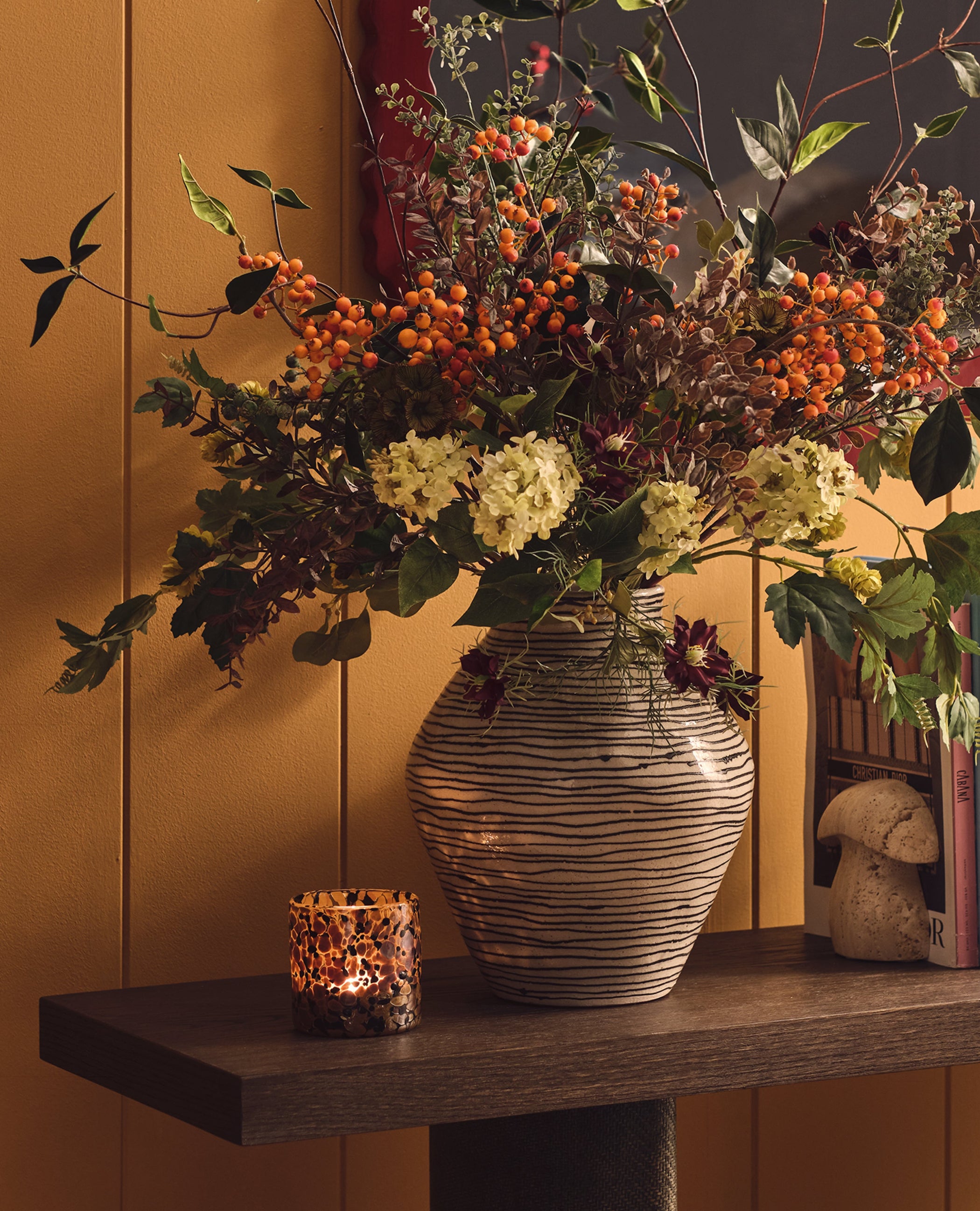 Luxury Housewarming Gifts Everyone Will Appreciate