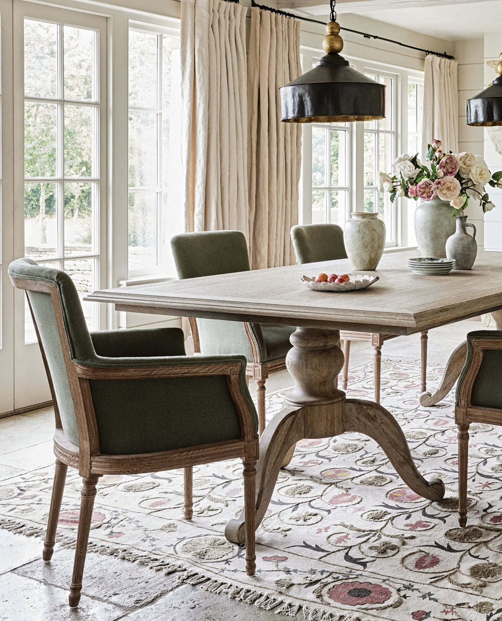 Choosing the Perfect Sized Dining Table