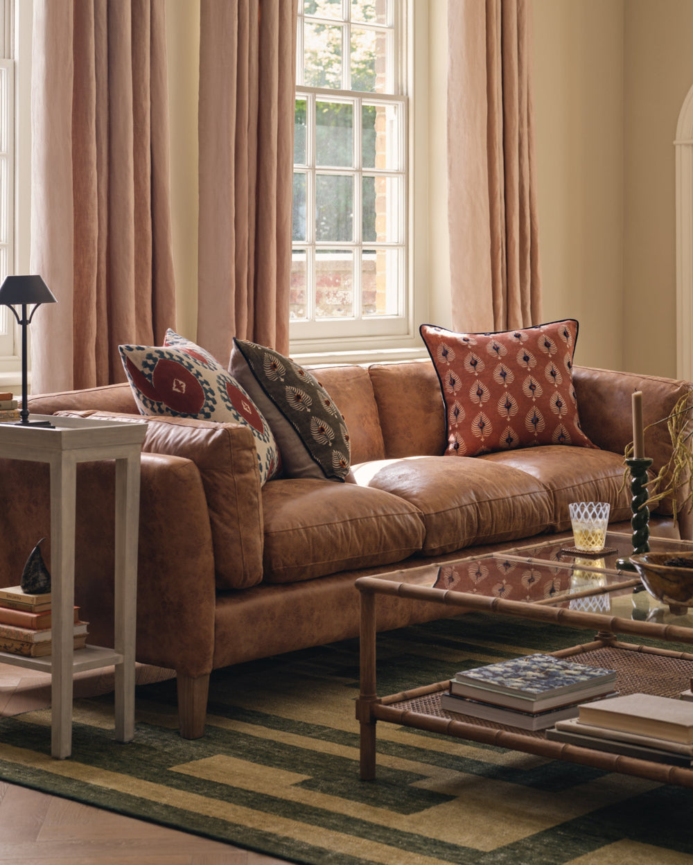 Sofa Buying Guide – What To Look For In a Sofa