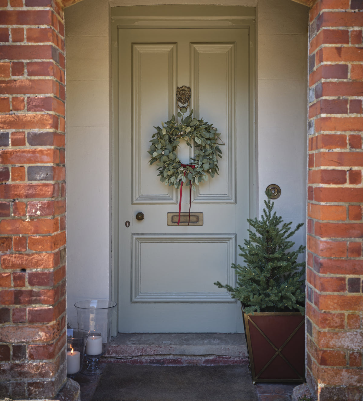 Faux Eucalyptus Wreath - Pale Green