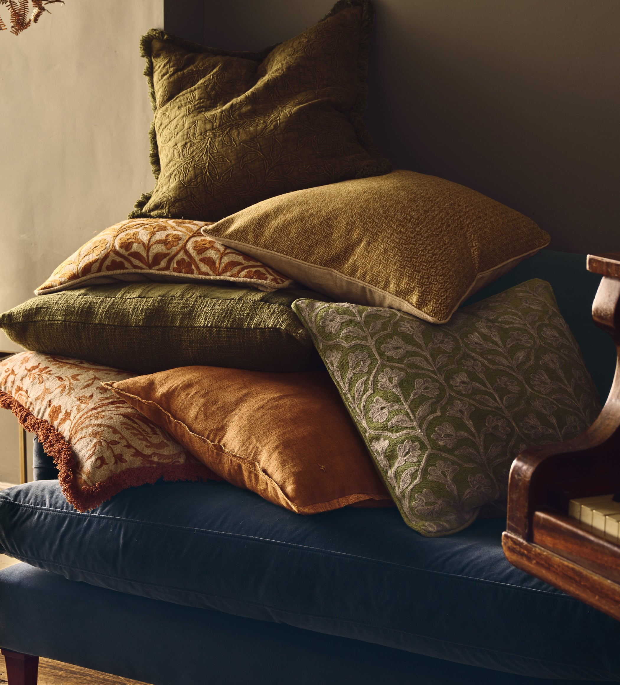 Allamanda Cushion Cover - Grey/Green