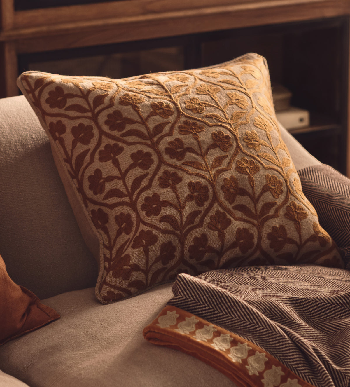 Allamanda Cushion Cover - Natural/Rust