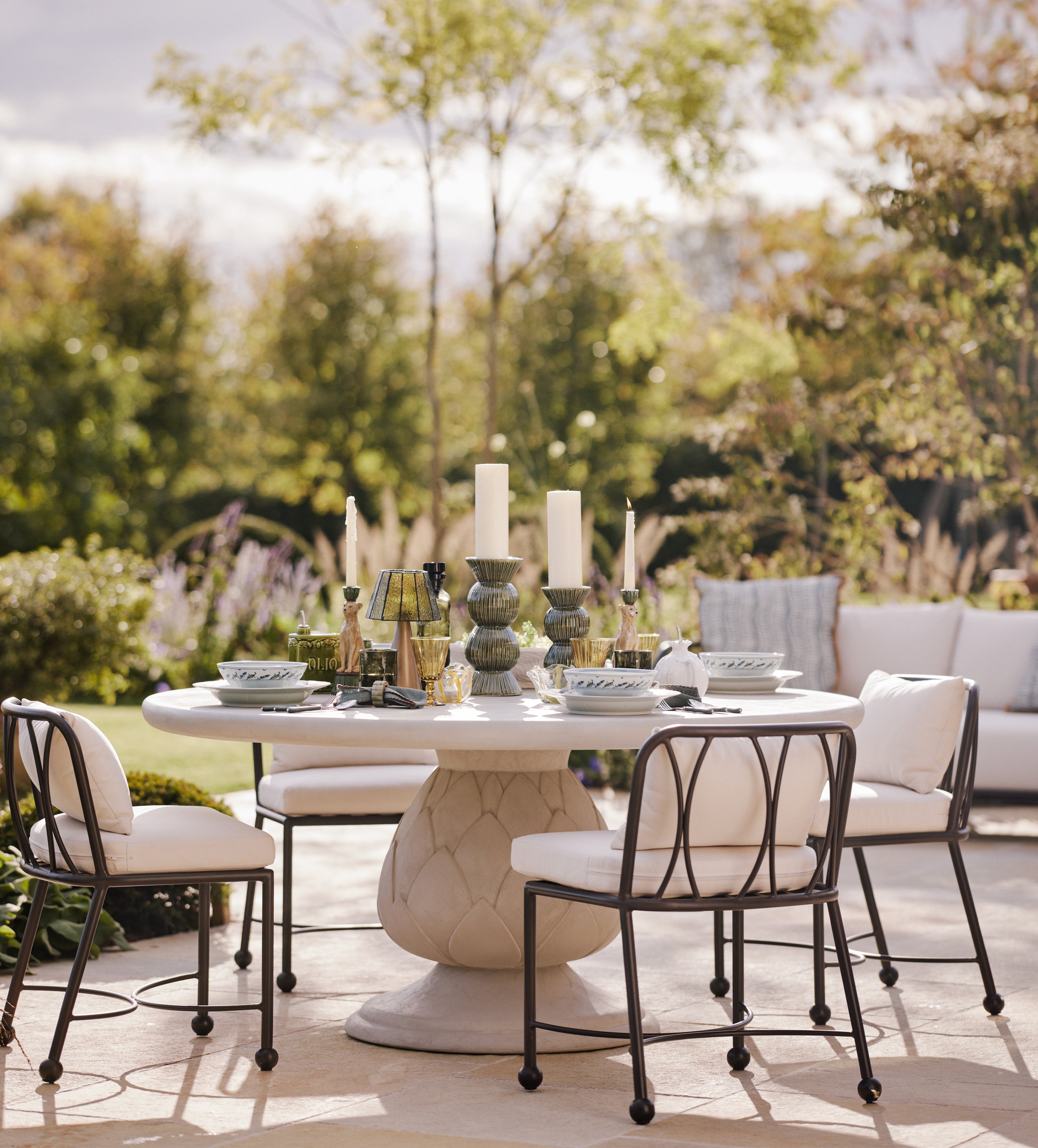 Artichaut Dining Table - Pebble Grey