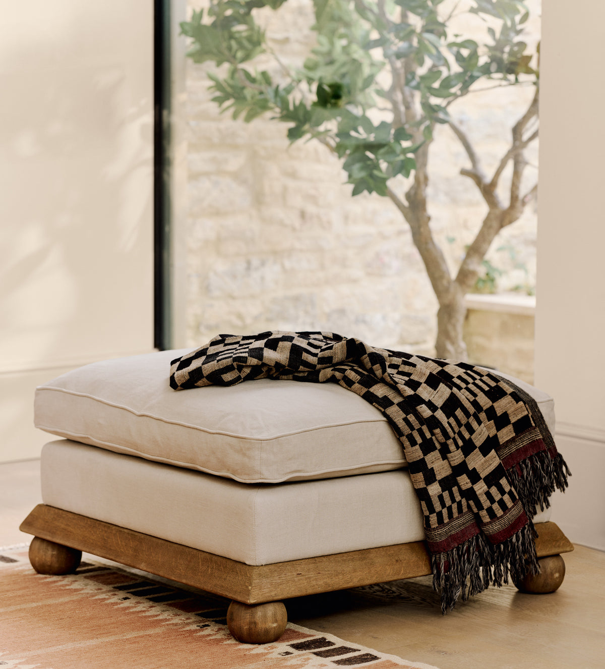 Burghley Ottoman – Natural Linen