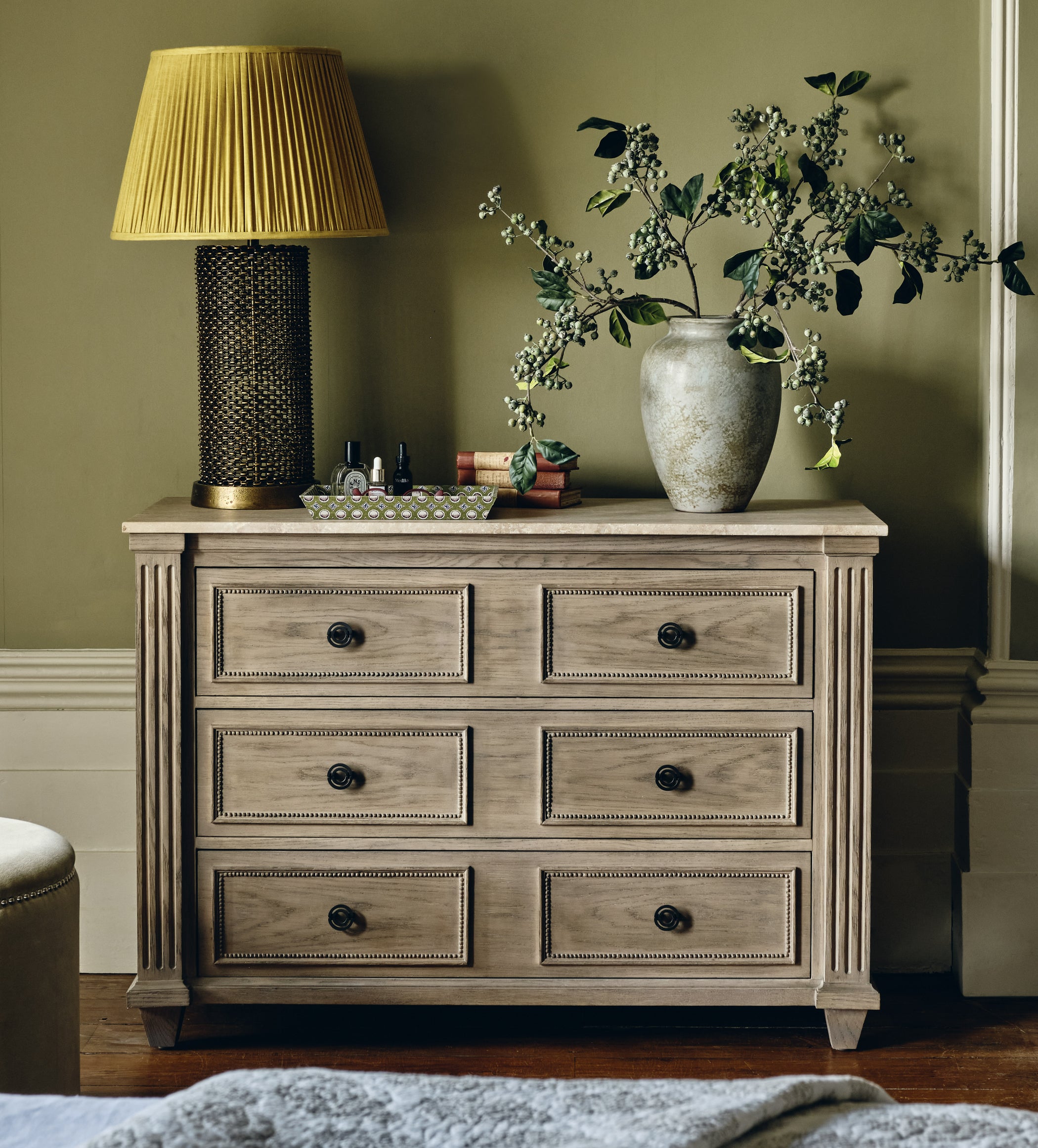 Castleton Chest of Drawers - Bleached Oak