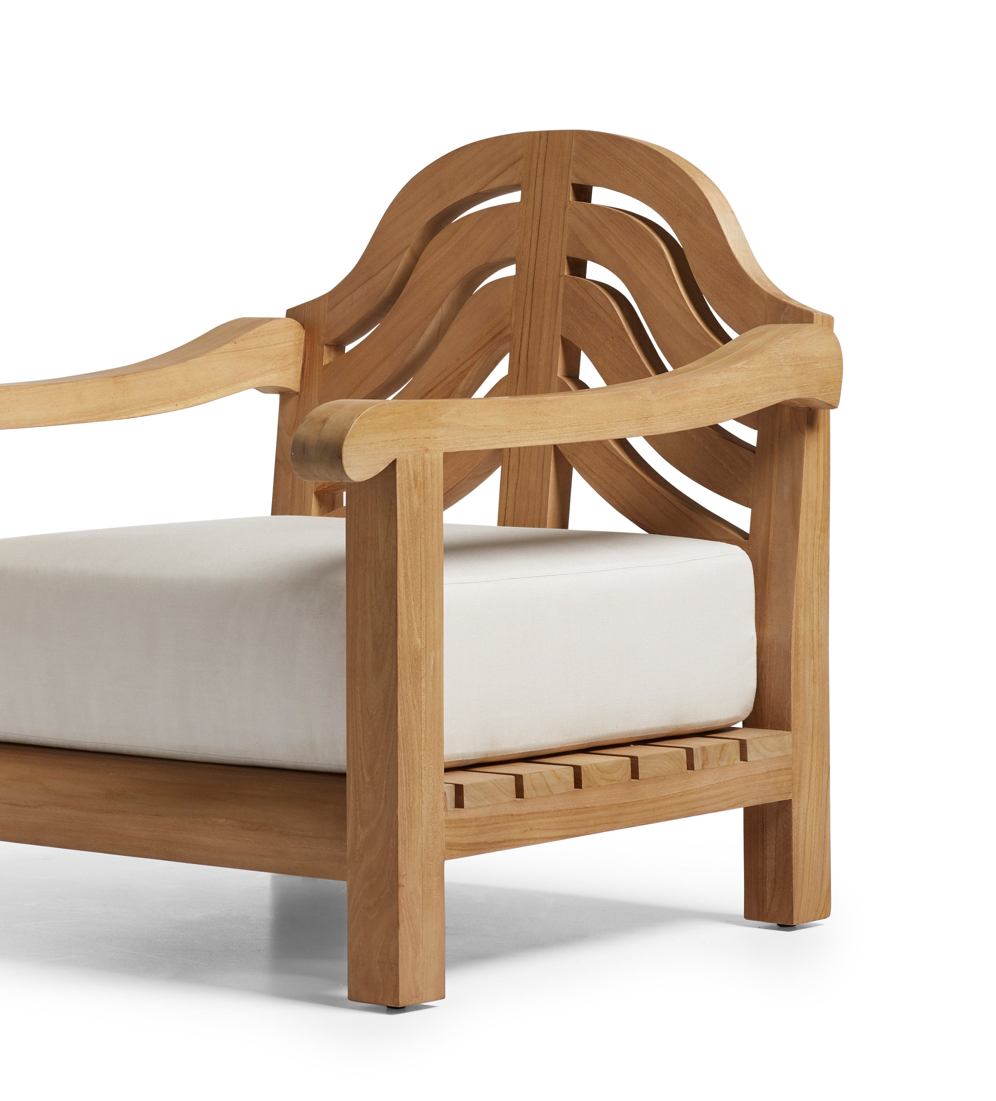 Cintre Lounge Chair - Natural Teak