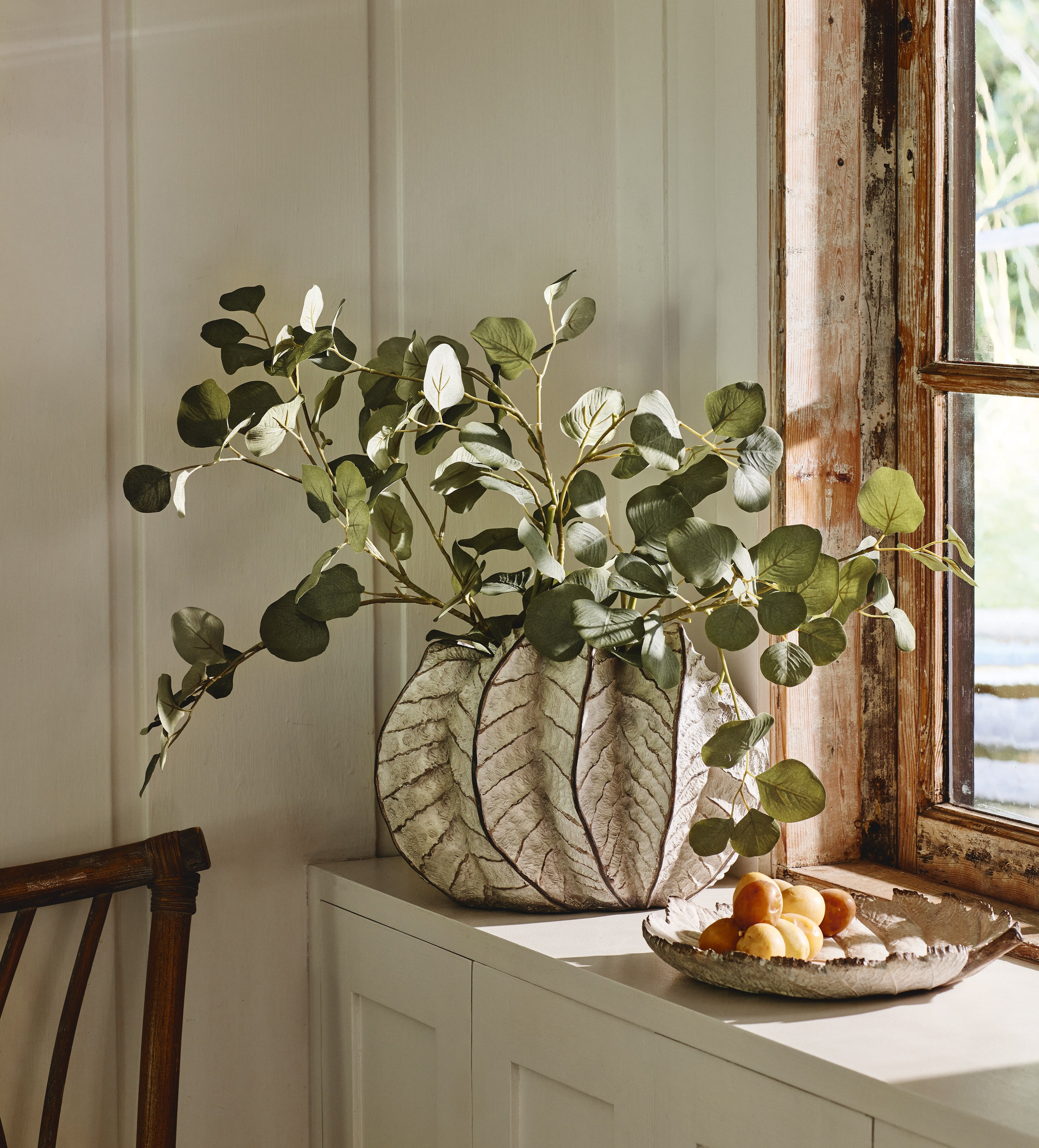 oka plant pots Daintree Decorative Vase - Snow White