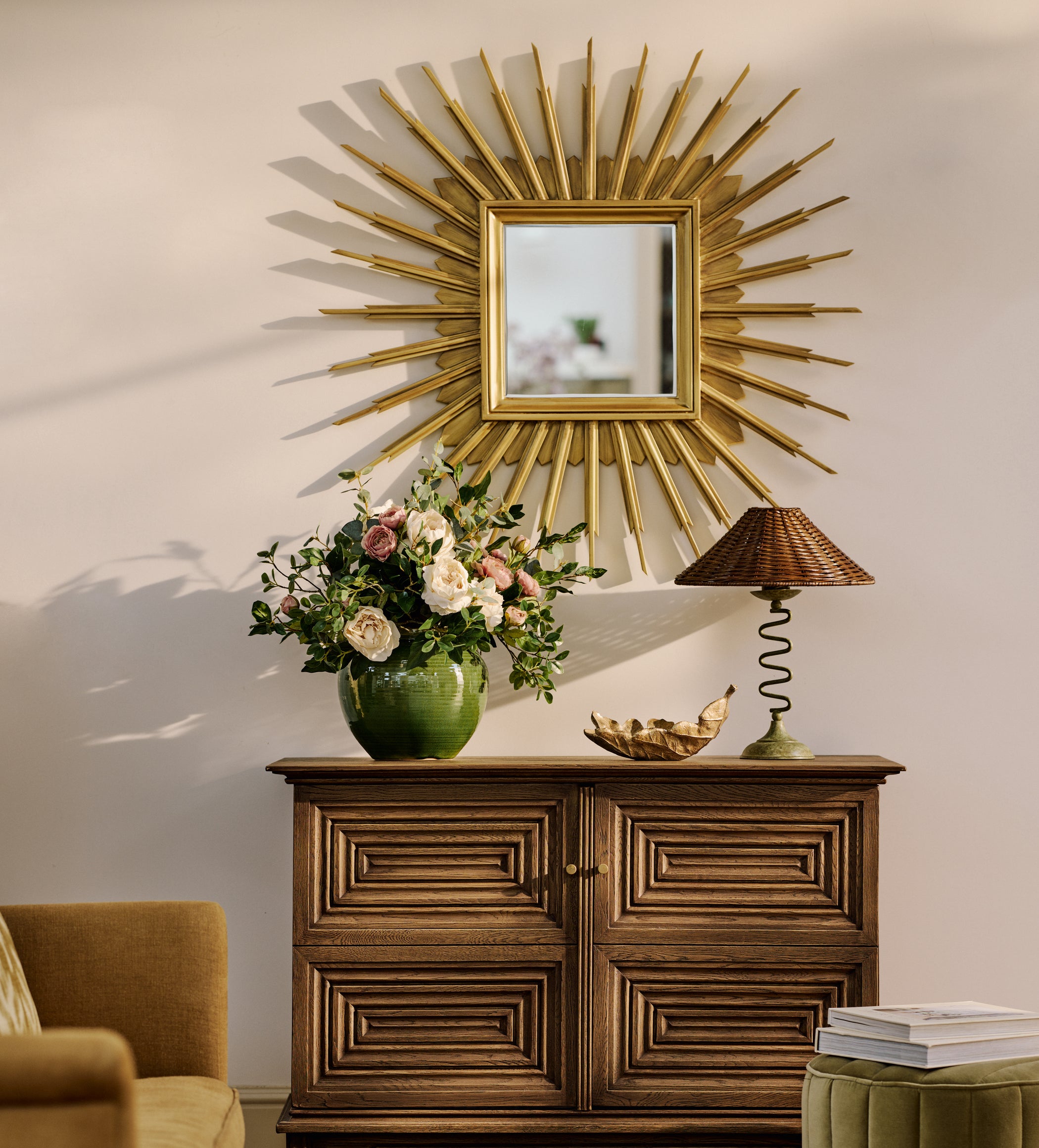Decorative Oak Leaf Dish - Gold