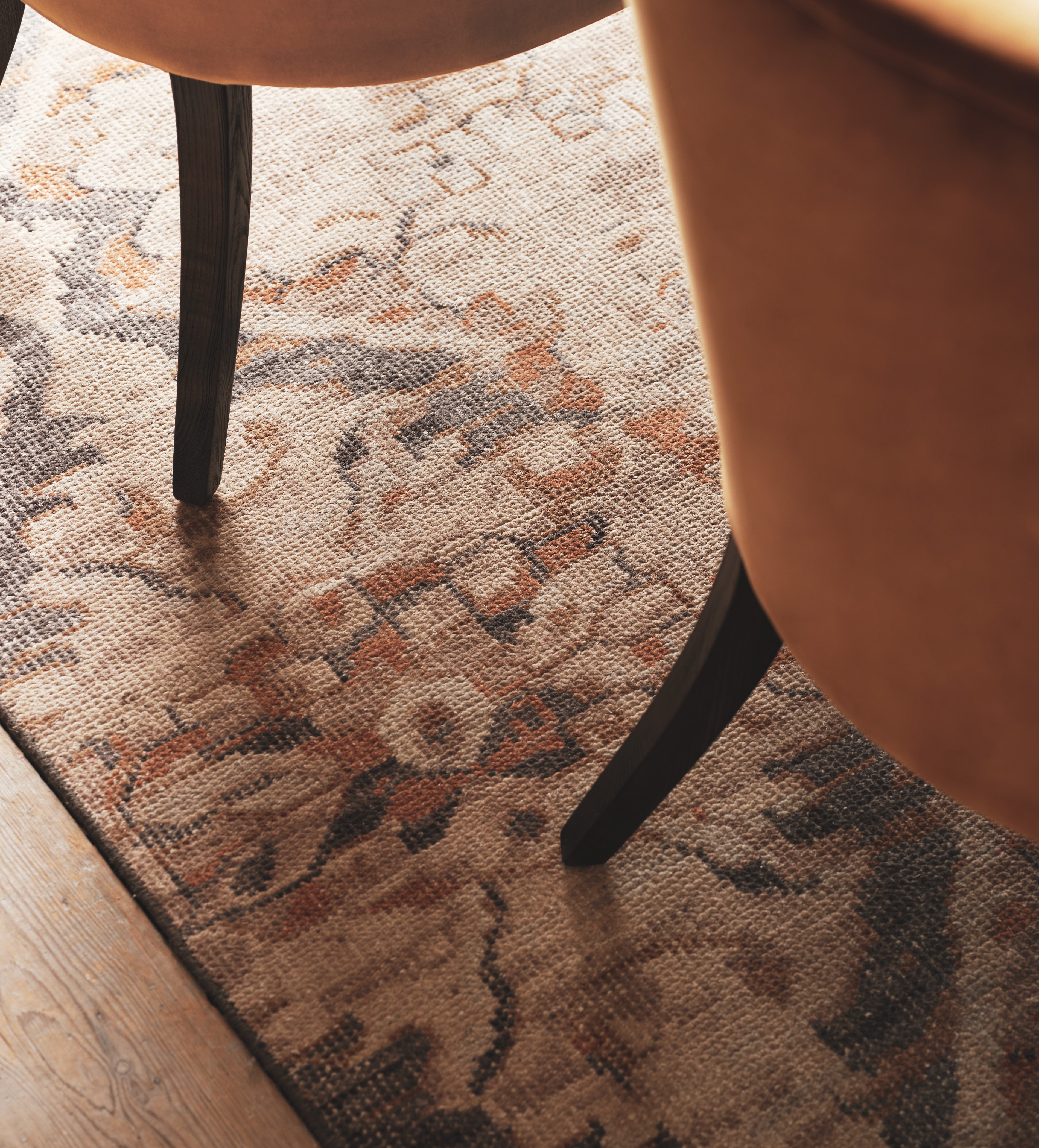 Delara Rug 244x305cm - Dirty Orange/Blue | OKA