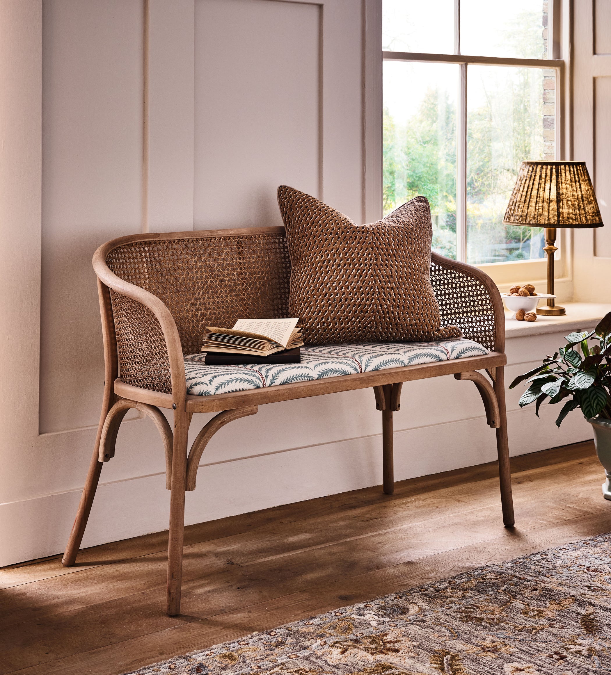 Etreinte Areca Rattan Bench - Seafoam