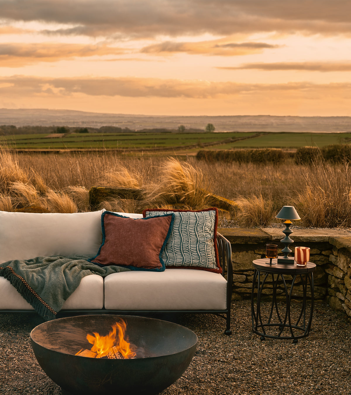 Farley Outdoor Cushion - Indian Red
