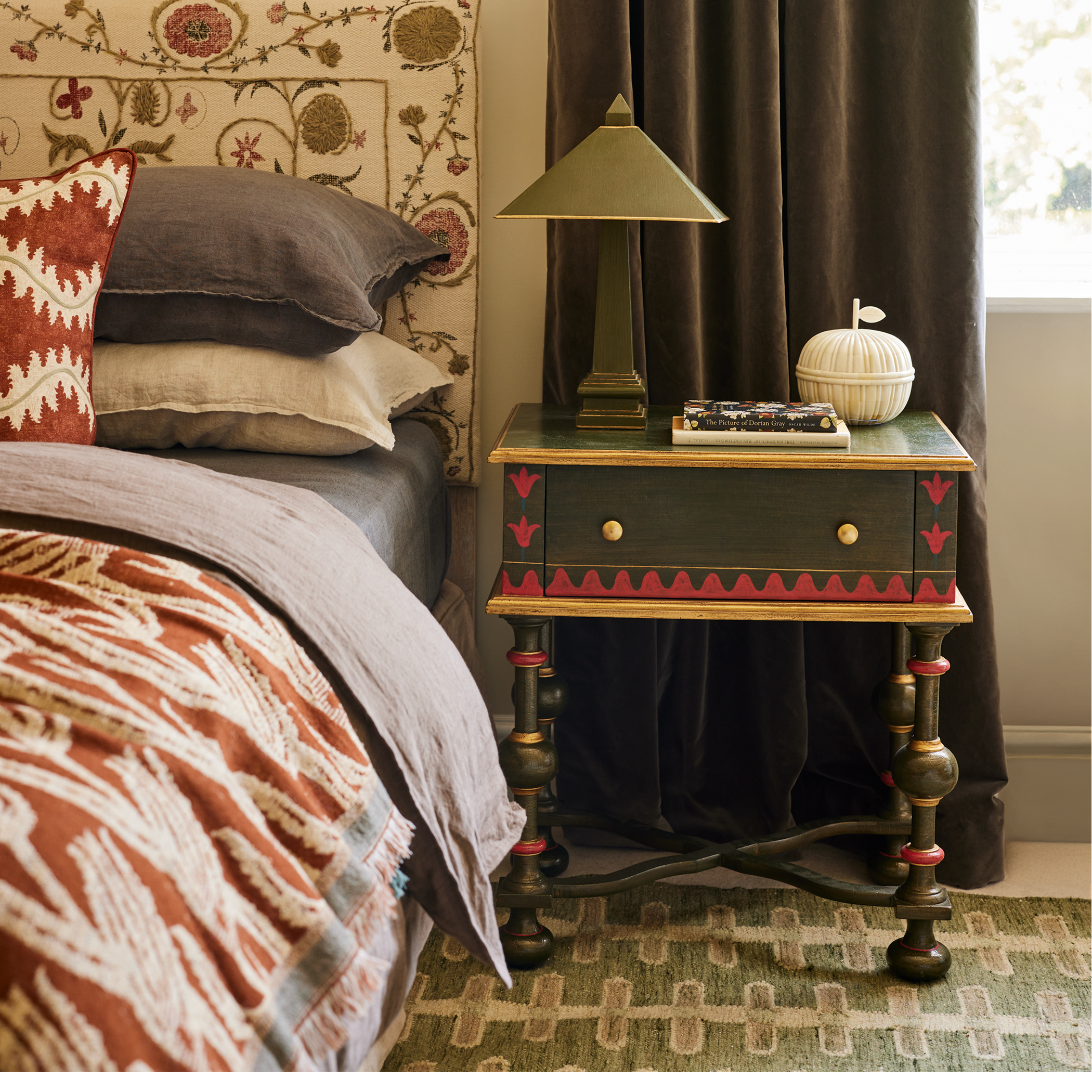 A beautiful spare bedroom.  