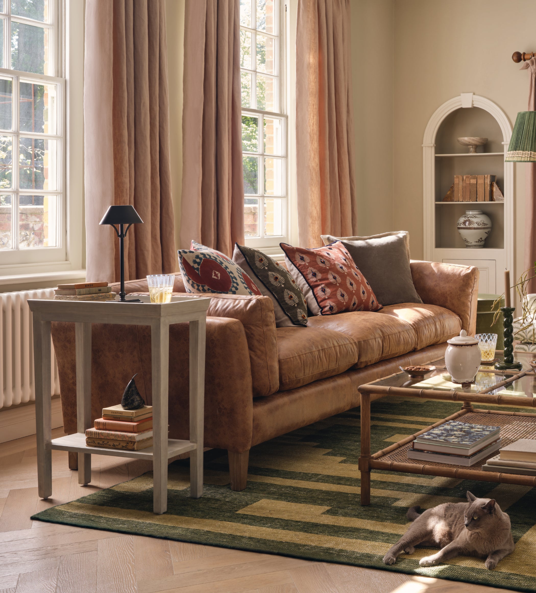 Gustavian Sofa Side Table - Silver Birch