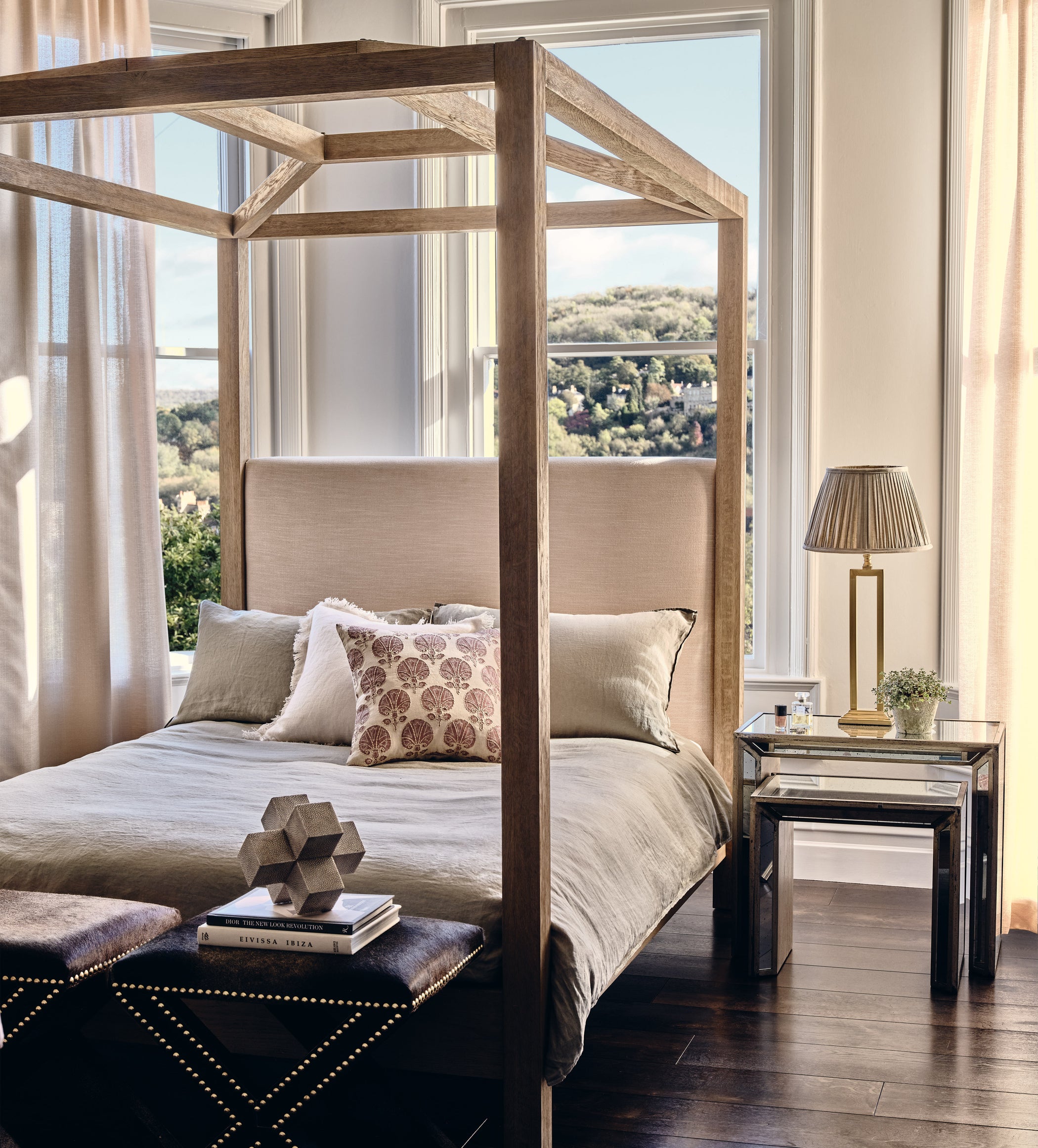 Hester Four-Poster Bed - King Size - Bleached Oak