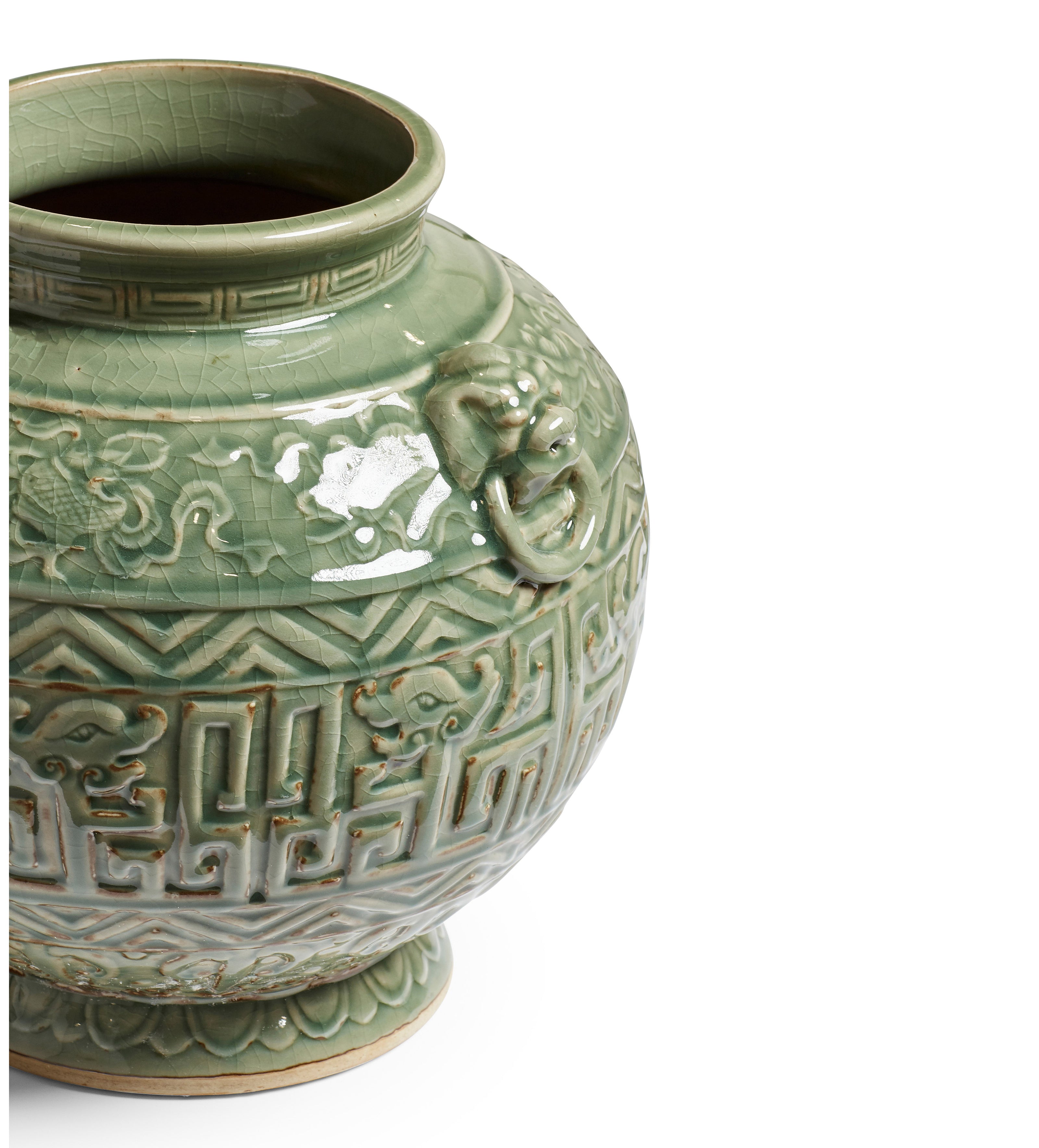 Hongshan Vase - Celadon