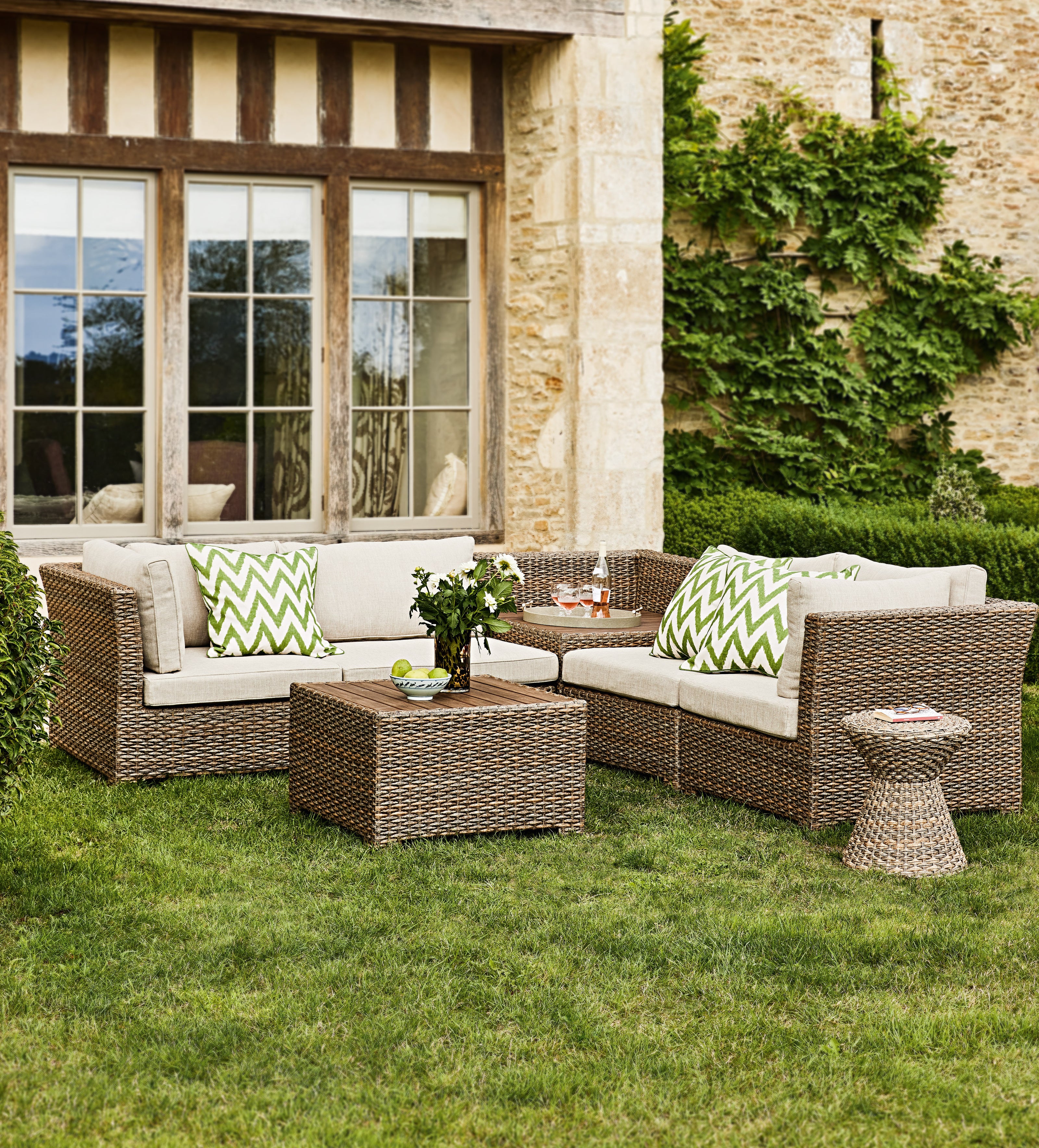 Humphry Corner Set and Coffee Table - Bark