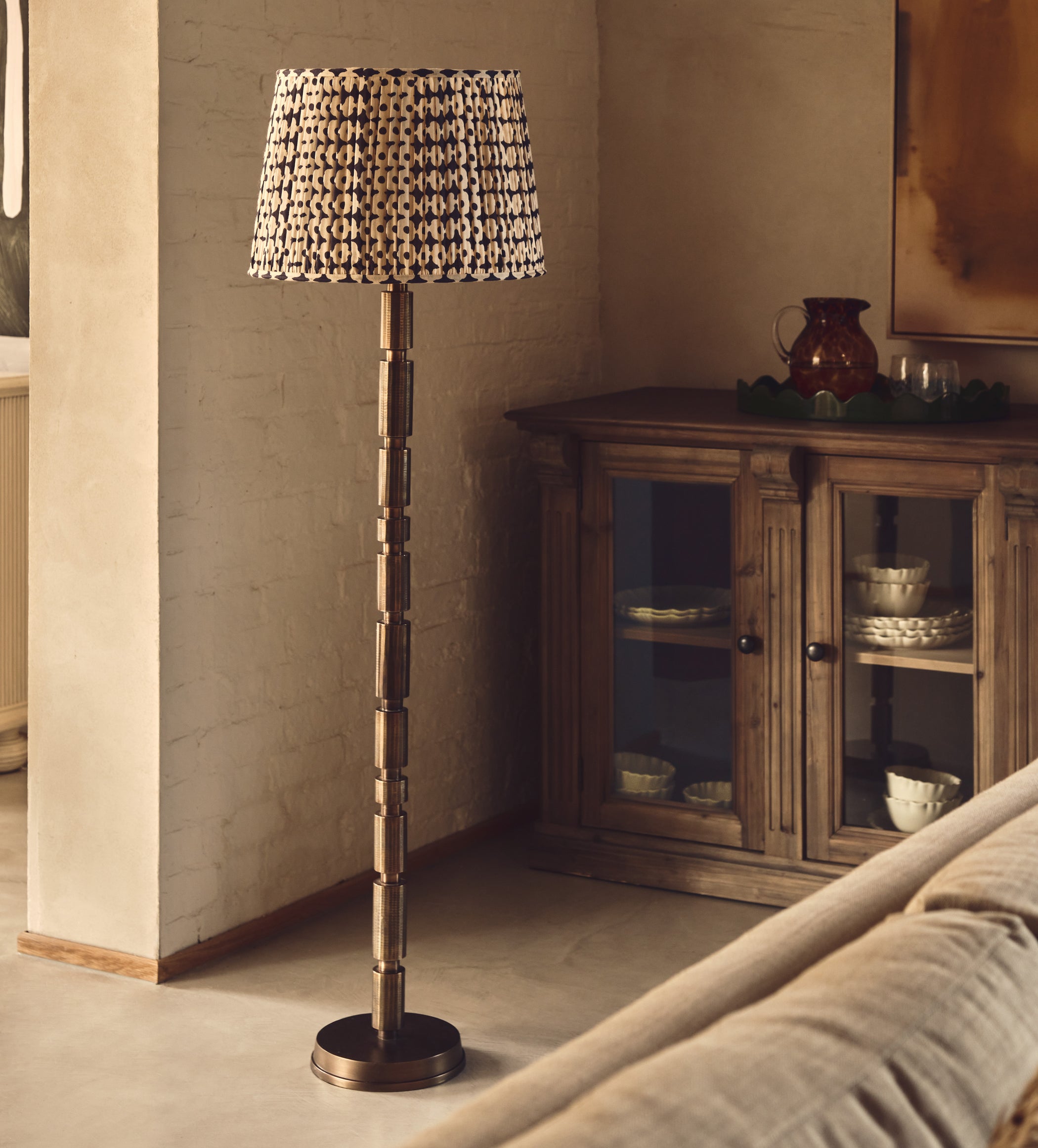 Jameo Floor Lamp - Antique Bronze