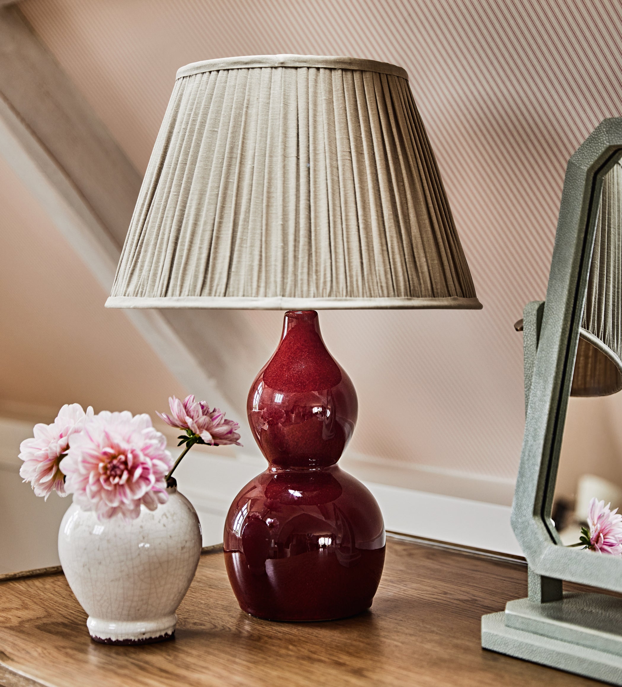 Kalinda Table Lamp - Red Garnet