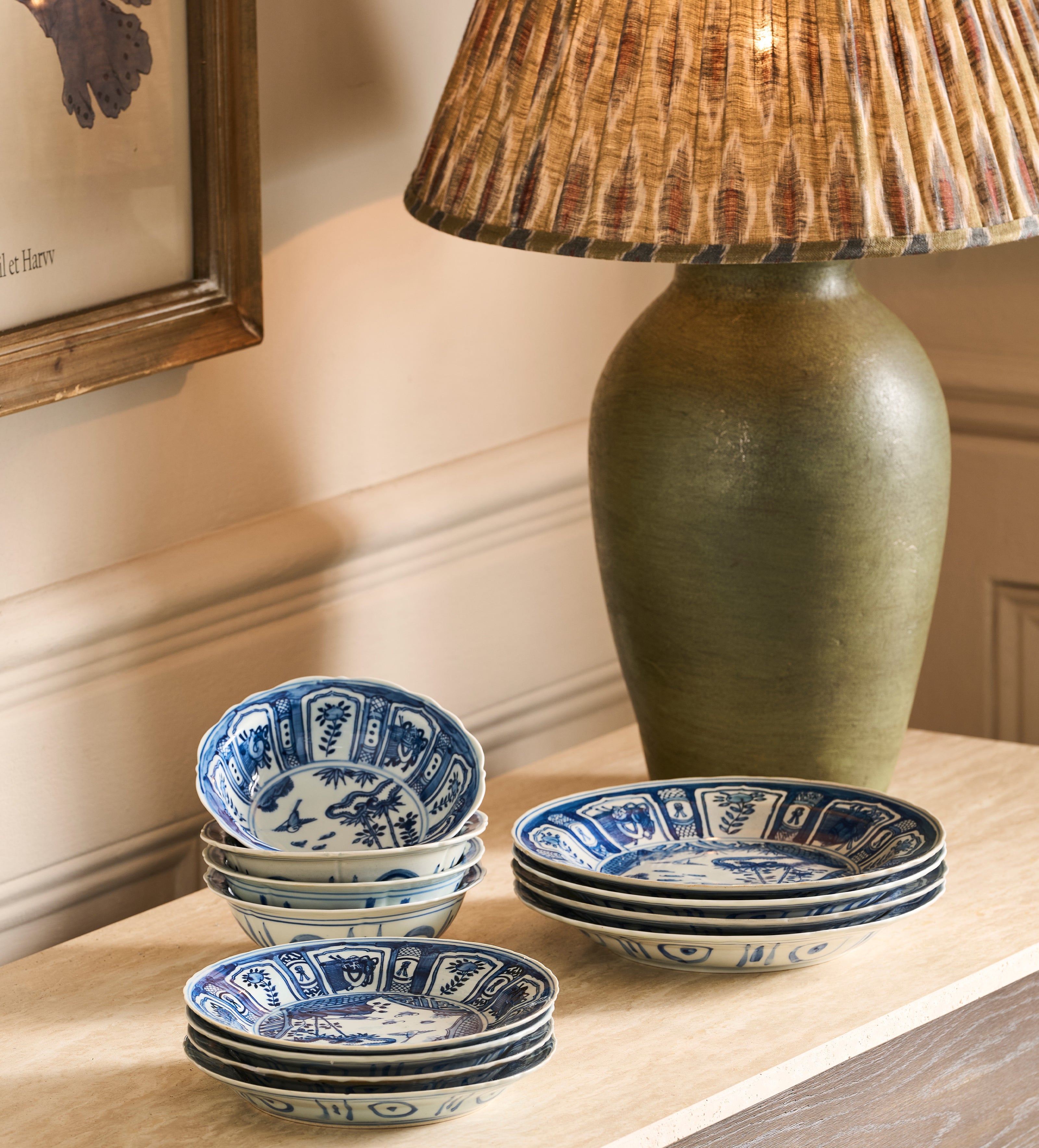 Kraak Tableware Set - Set of Twelve