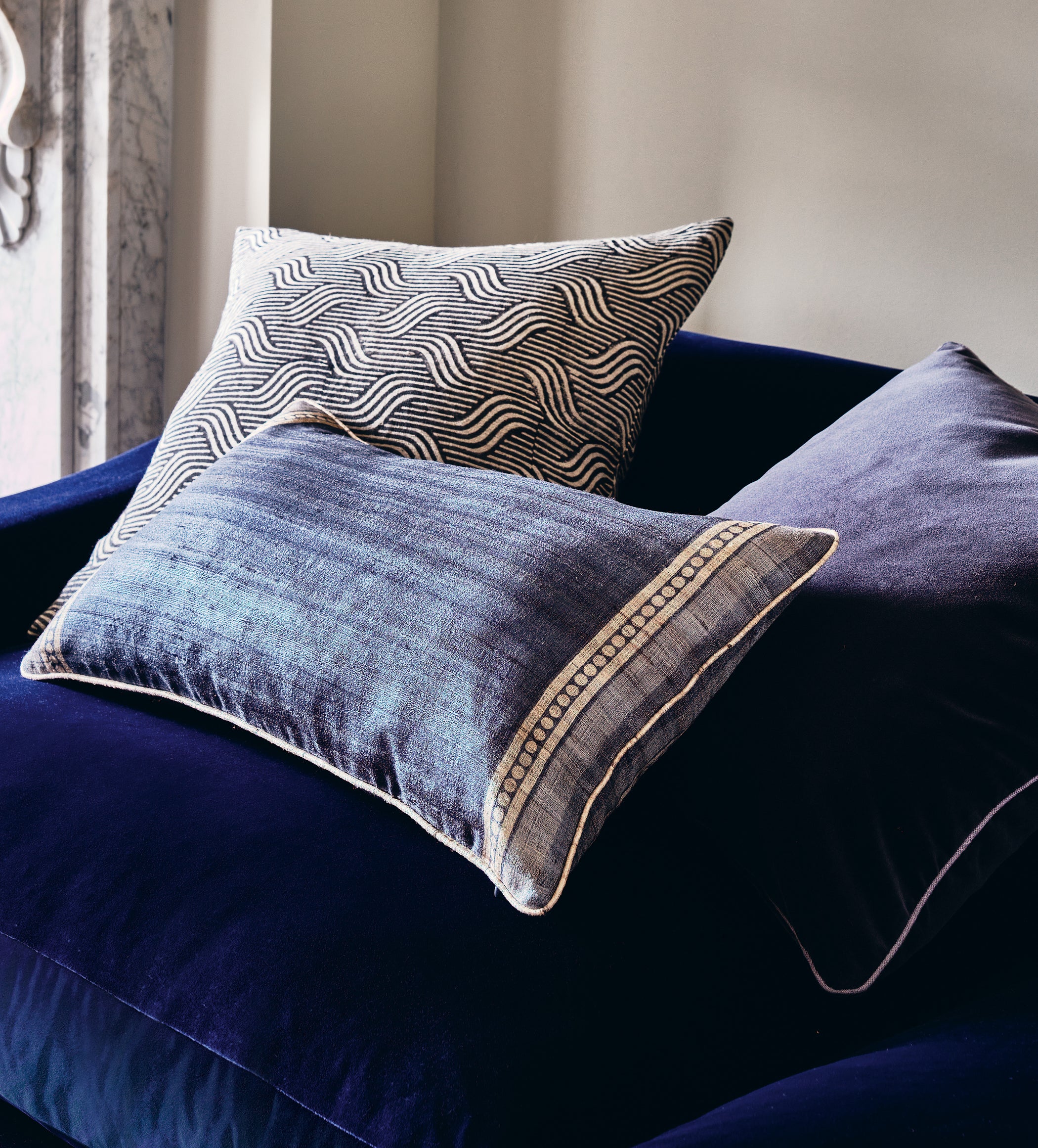 Longshan Cushion Cover - Heron Blue