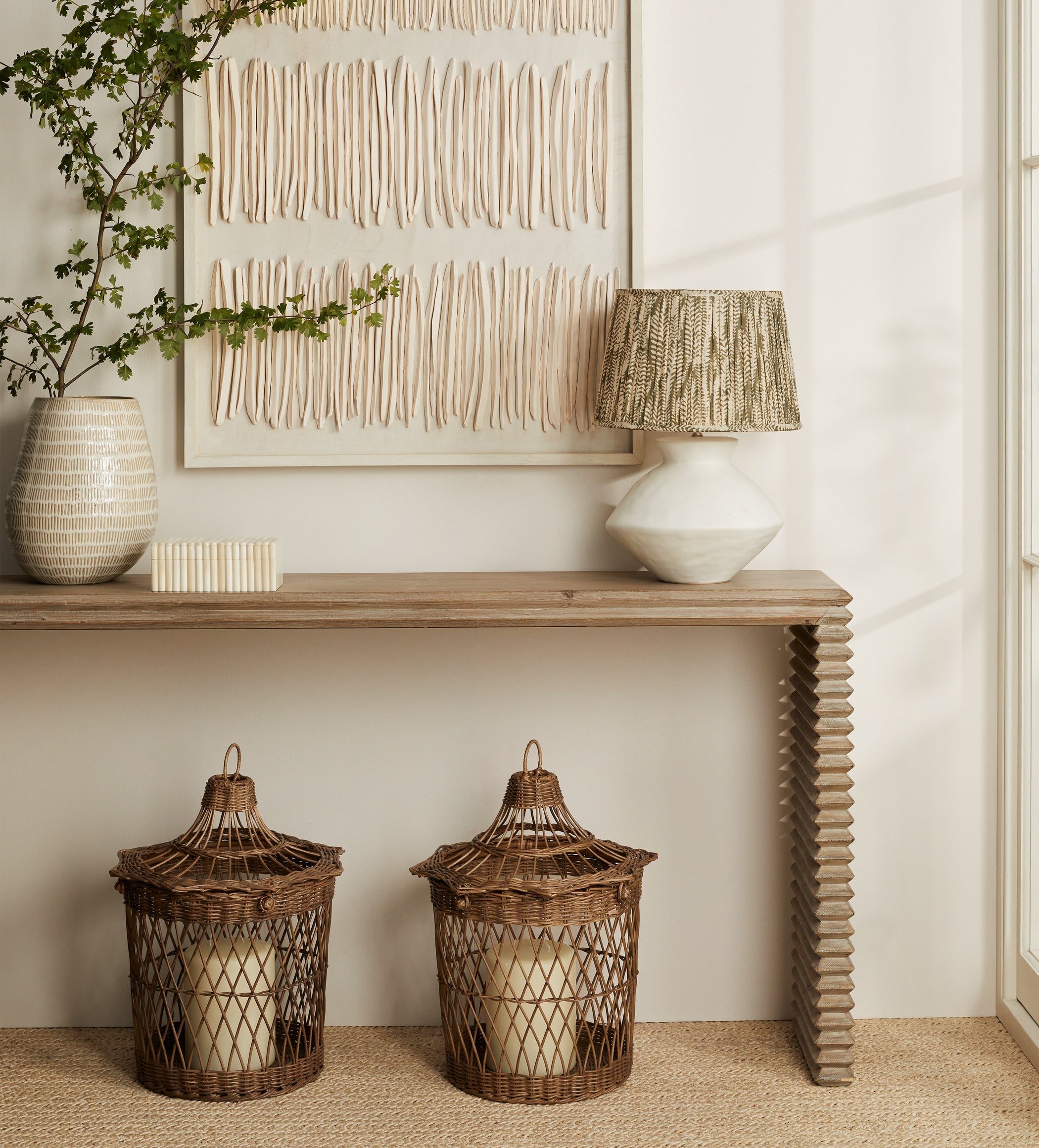 Magnante Console Table - Grey Wash