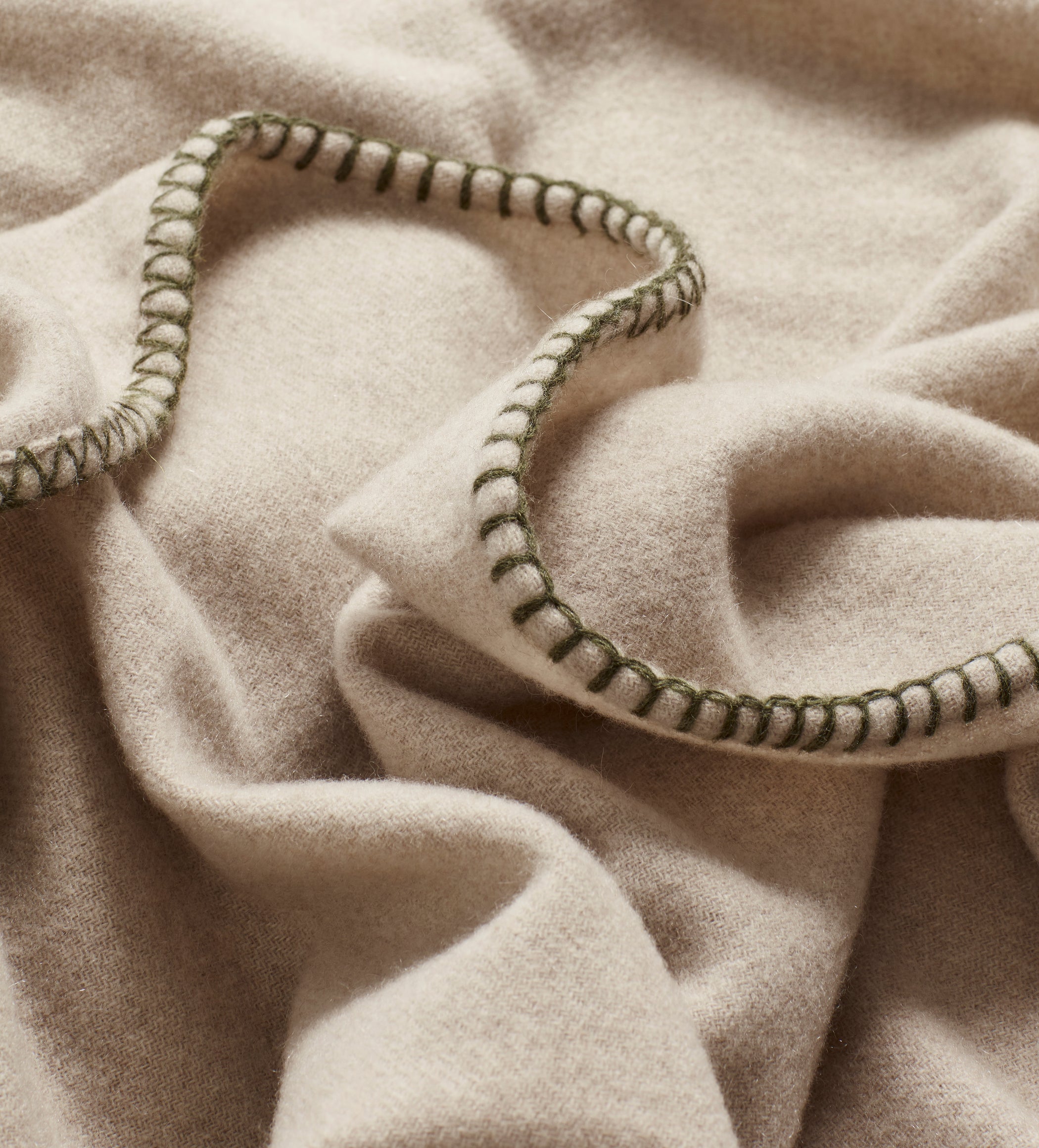 Mireia Throw - Spruce