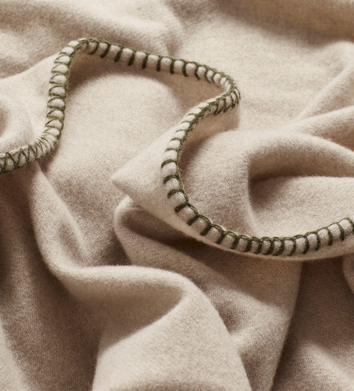 Mireia Throw - Spruce