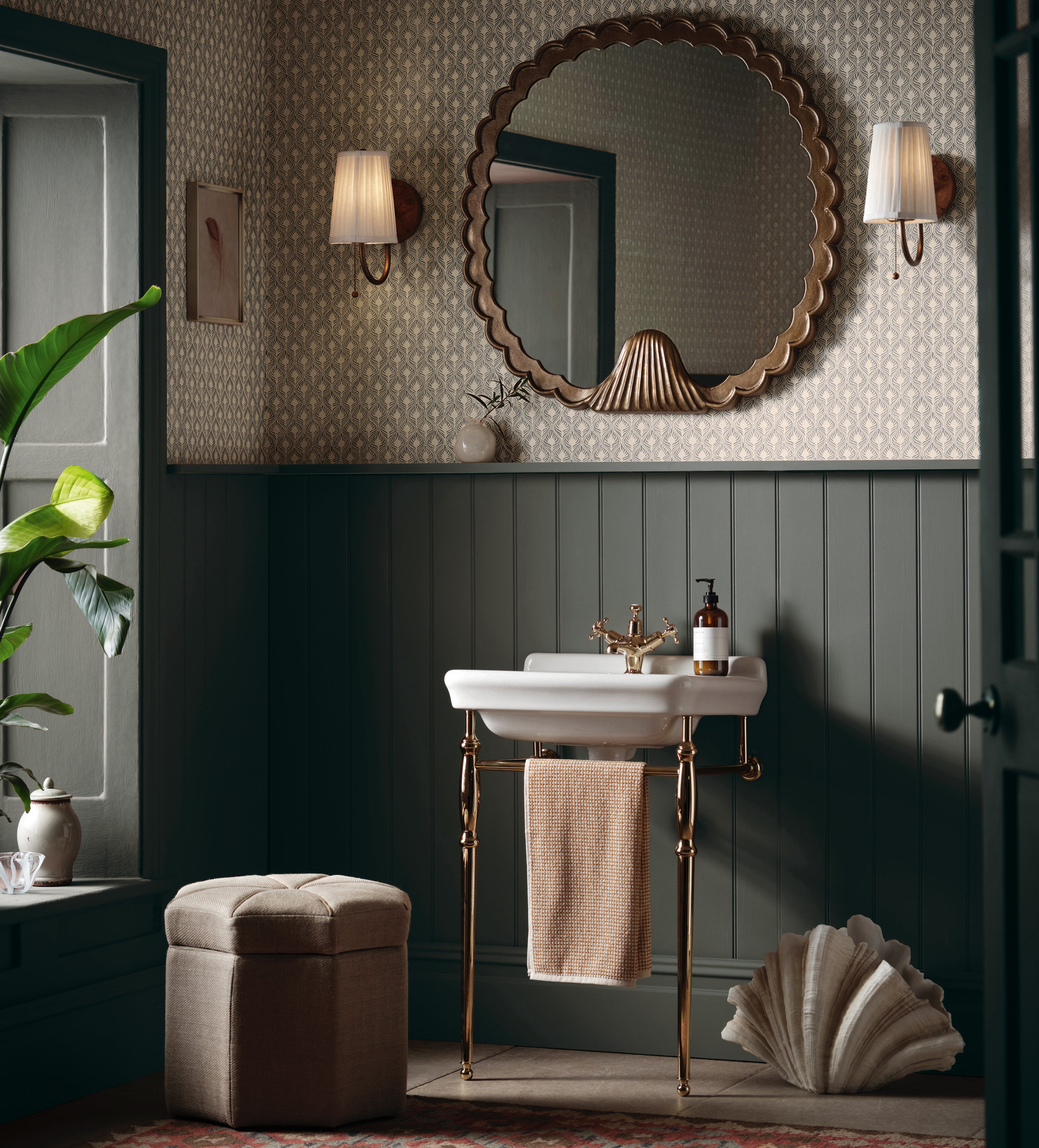 Morni Mirror - Antique Brass