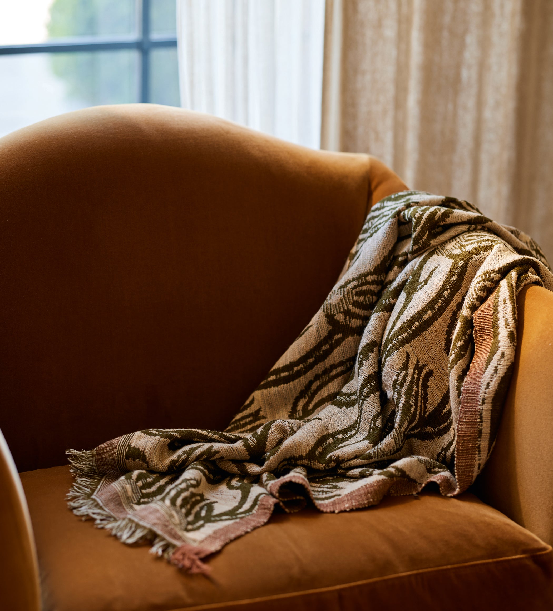 Muhibbi Throw - Olive