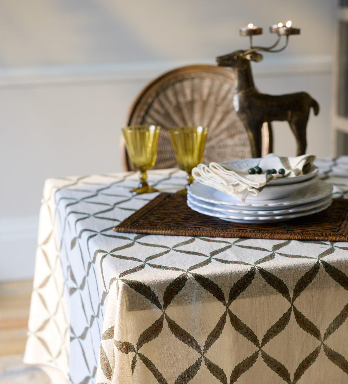 Nava Tablecloth 350cm x 175cm - Sage