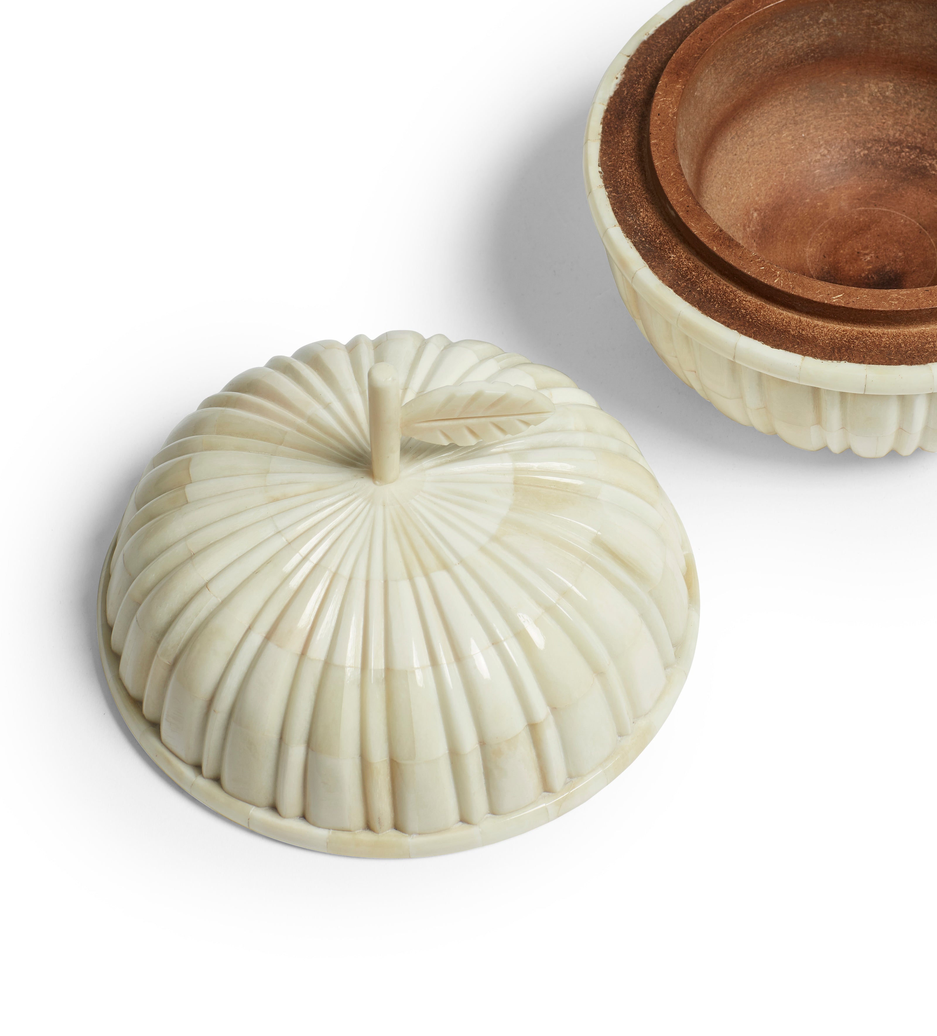 Pommier Jar – Bone