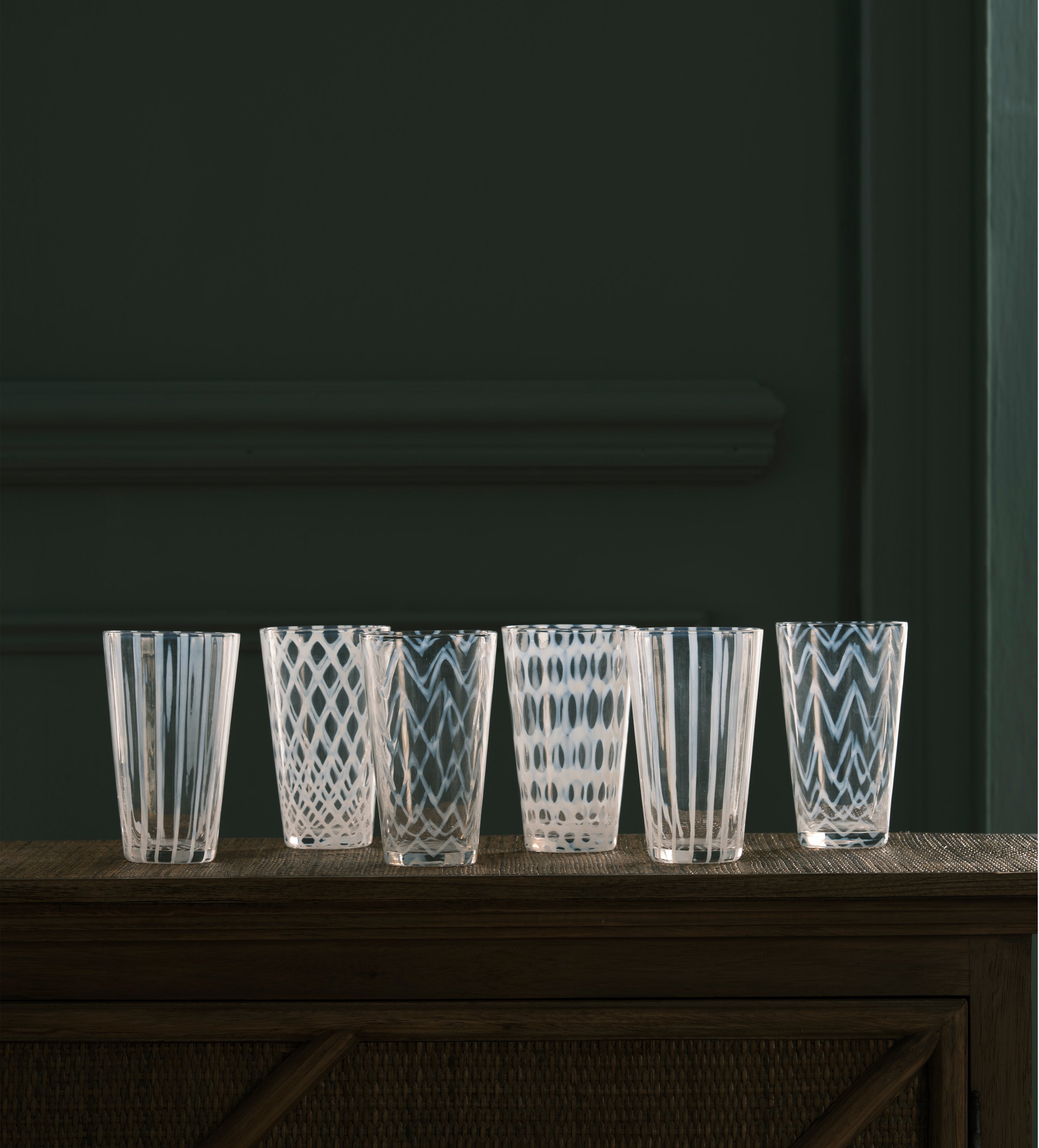 Pulcinella Glassware Set – Set of 36