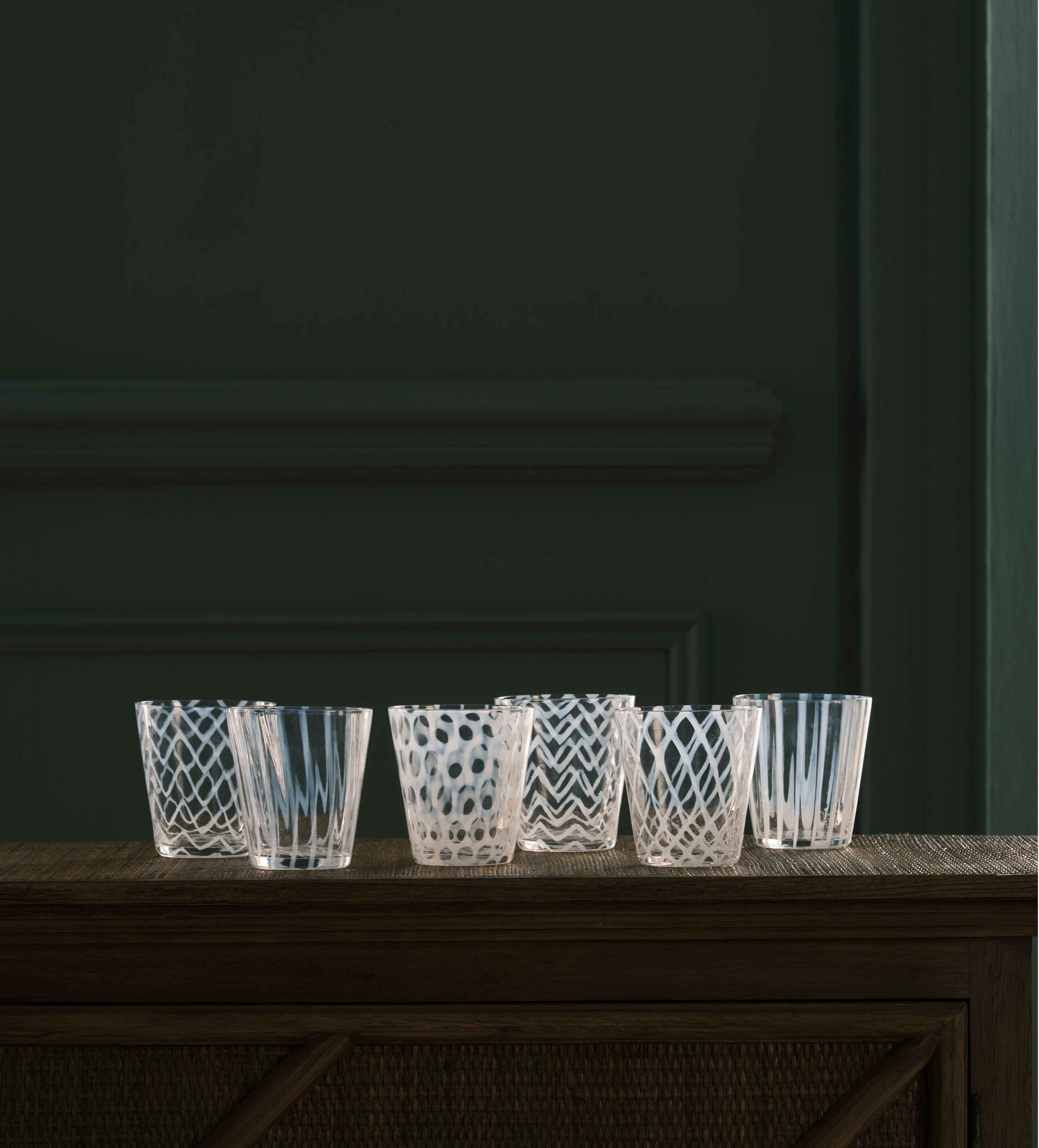 Pulcinella Glassware Set – Set of 36