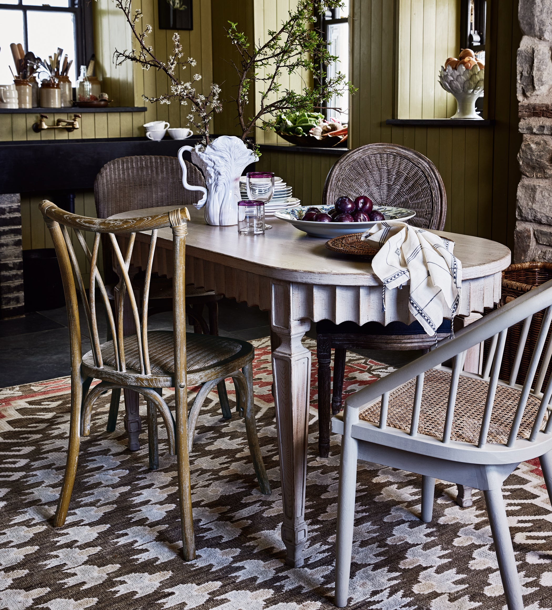 Ruffelen Dining Table - Washed Grey