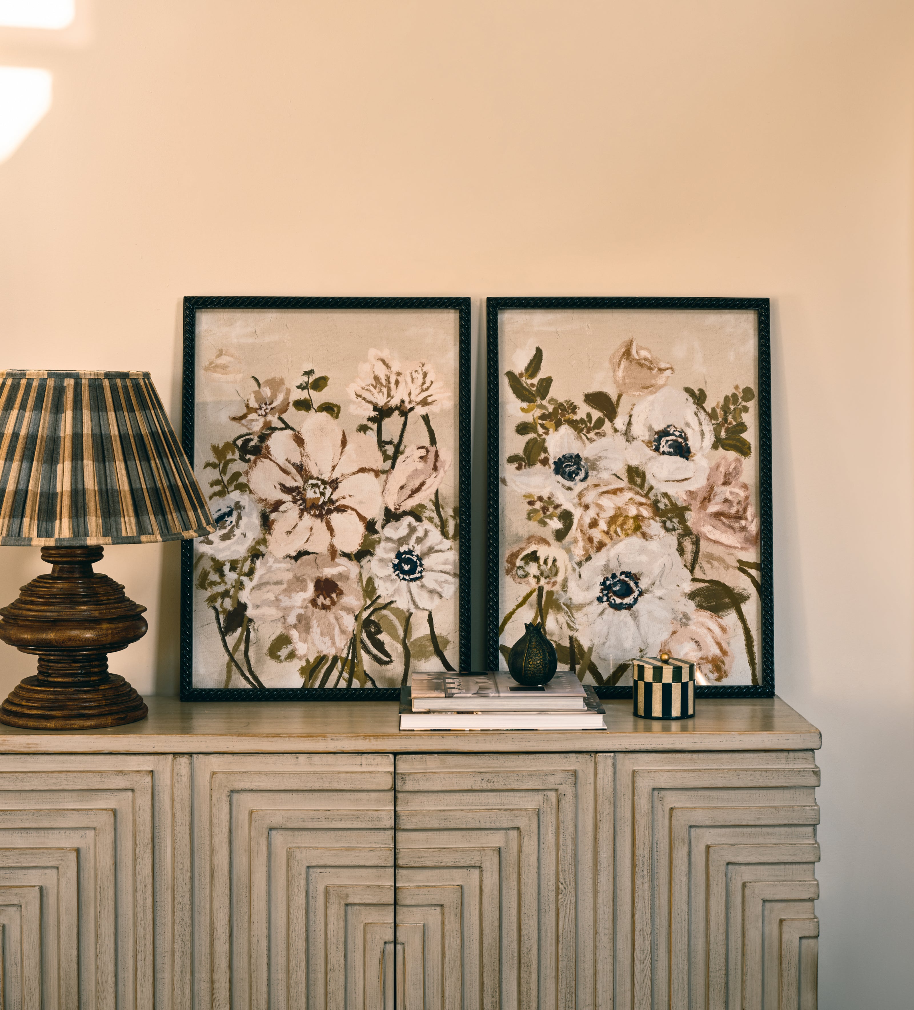 Elizabeth Framed Floral Prints Pair - Multi