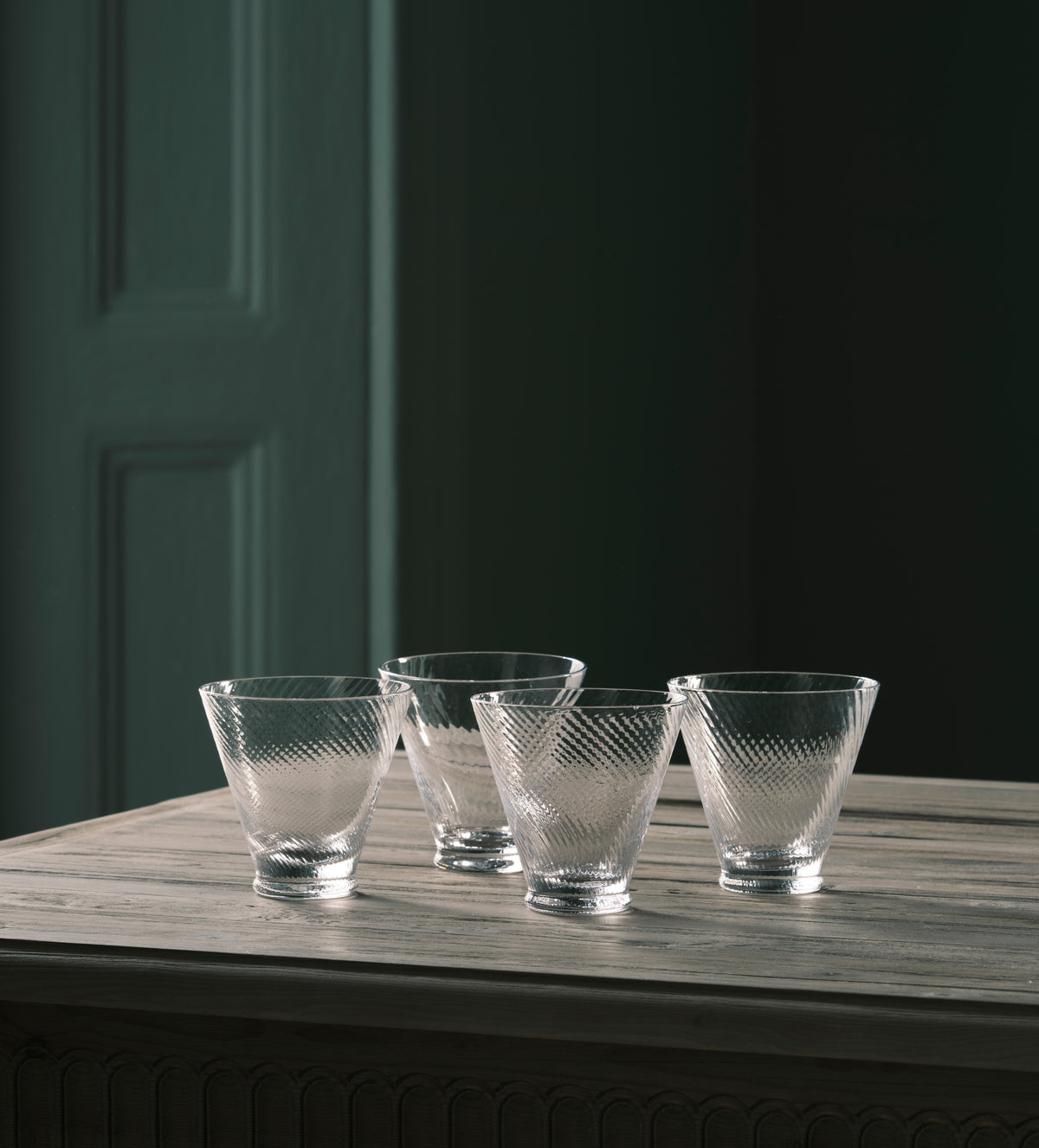 Twisted Glassware Set – Set of Twelve