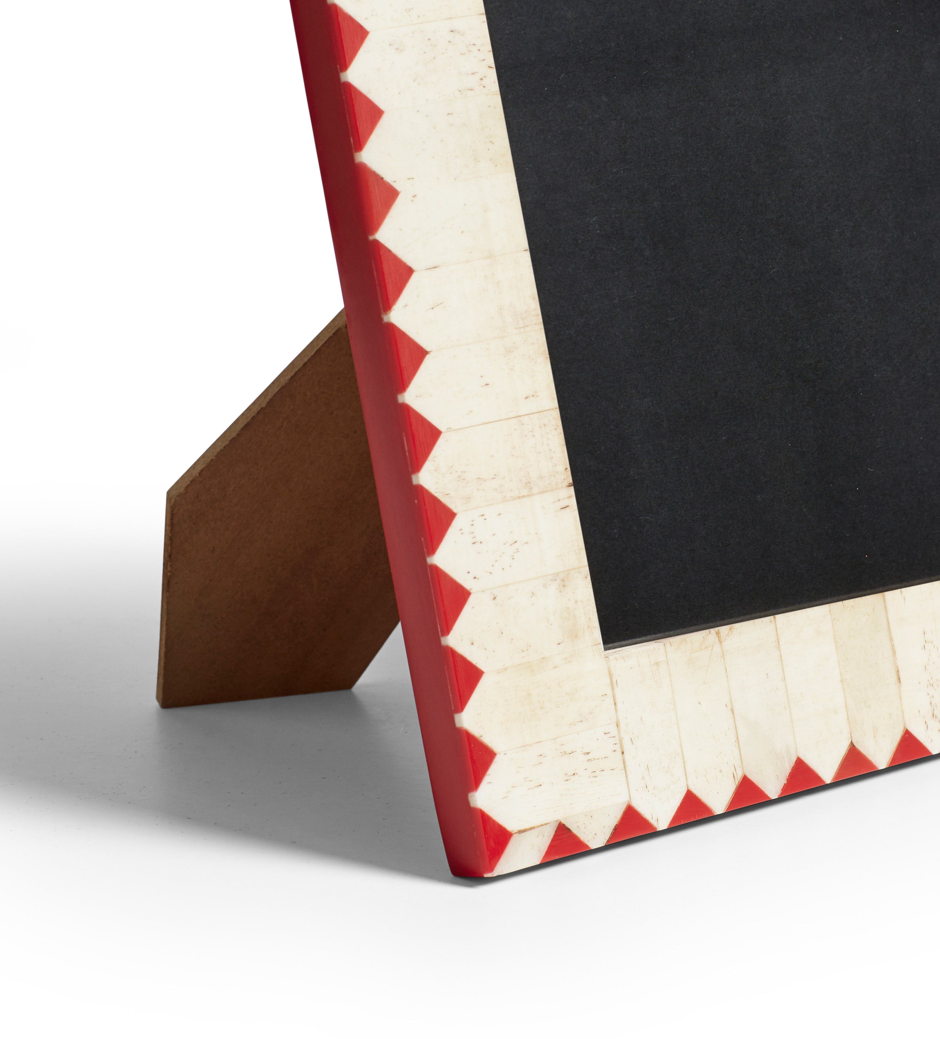 Visus Bone Photo Frame 6x8" - Red