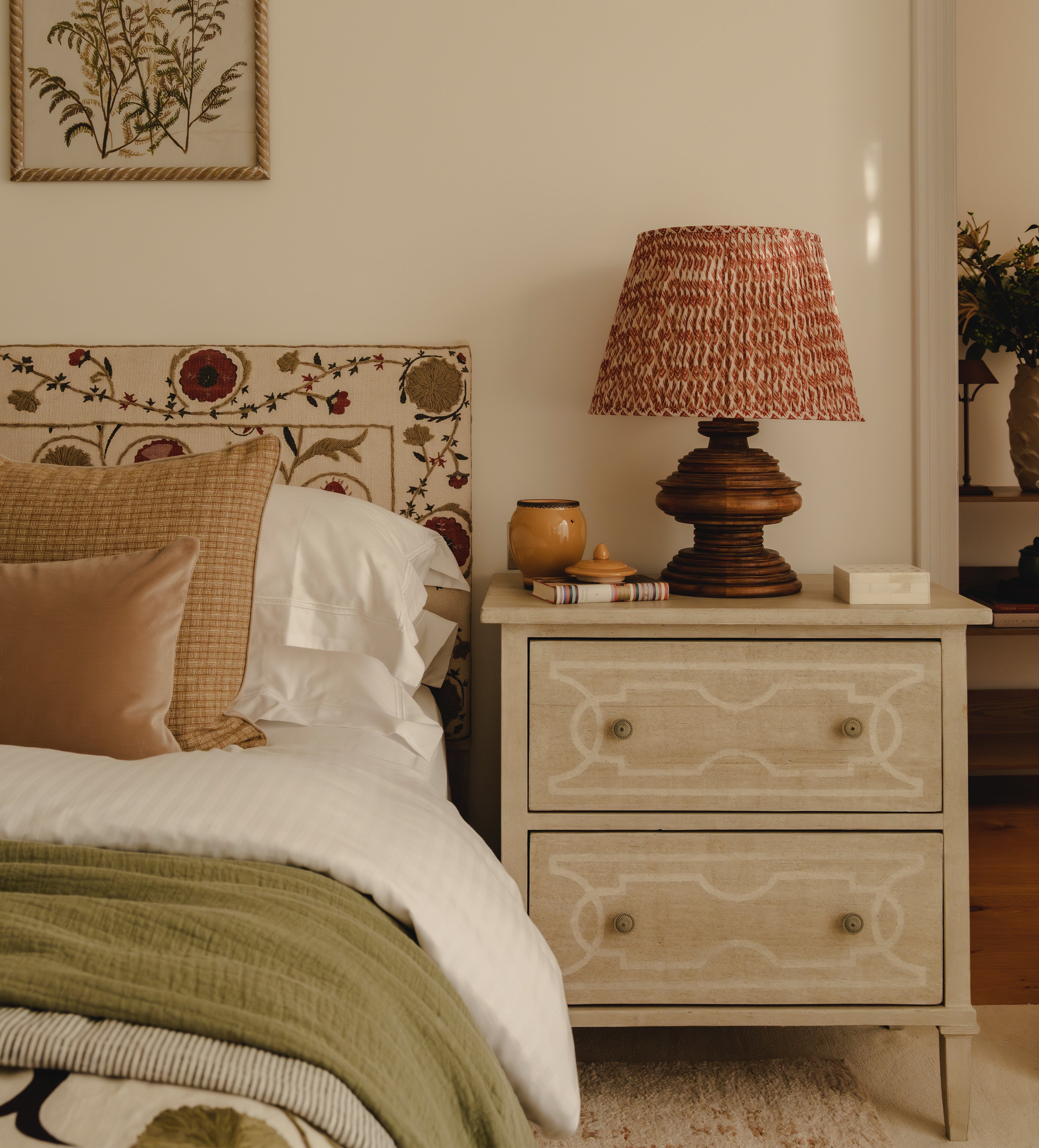 Wyatt Chest of Drawers - Clay