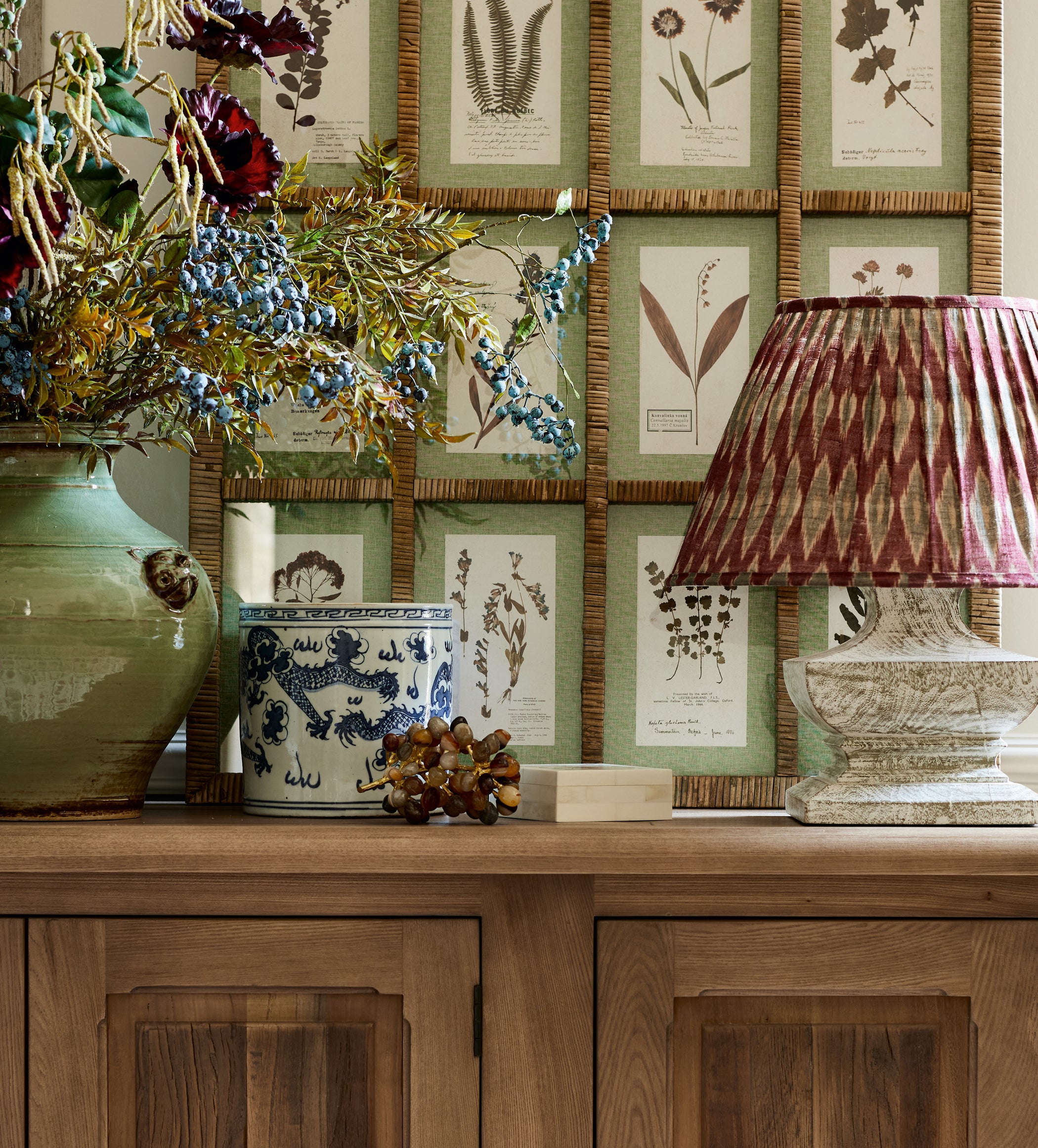 Yunqui Pot - Chinoiserie