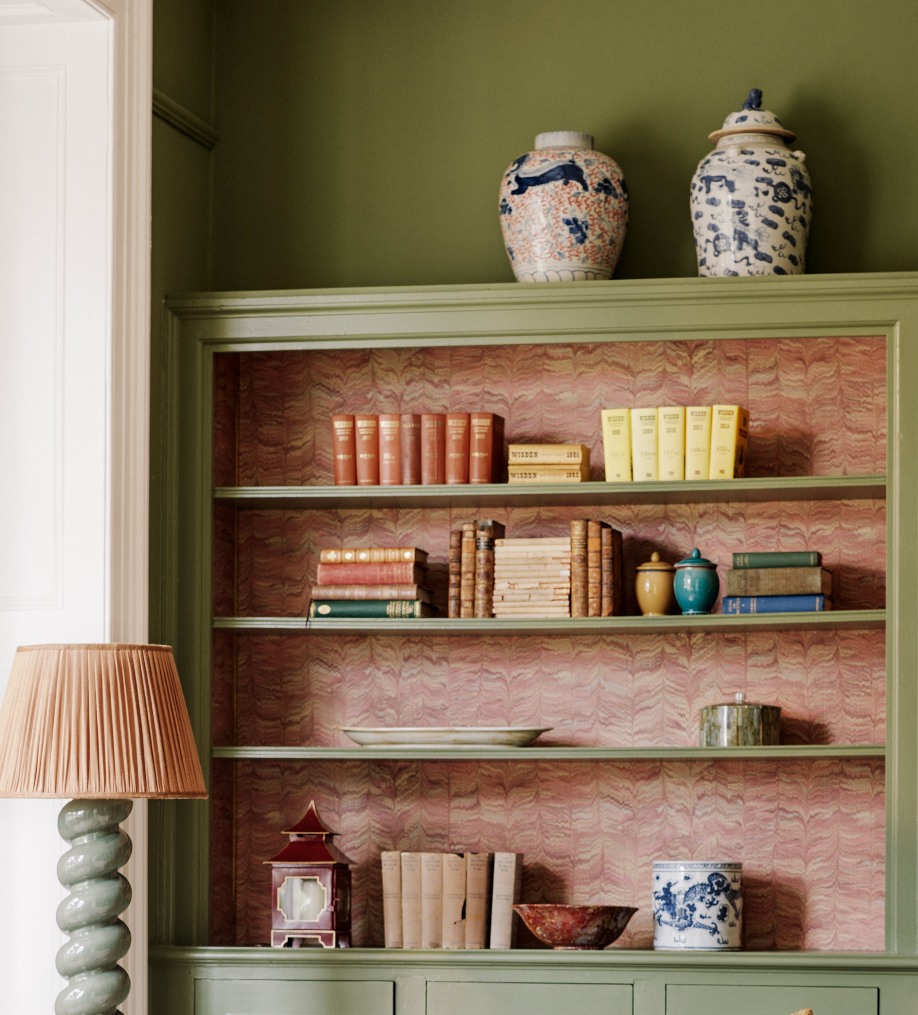 Zhihui Jar - Chinoiserie