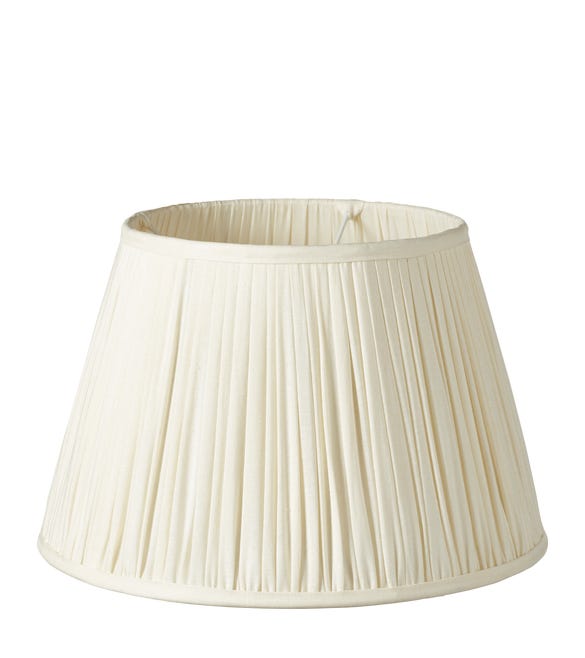 Pleated Linen Lampshade & Carrier (40) - Ecru