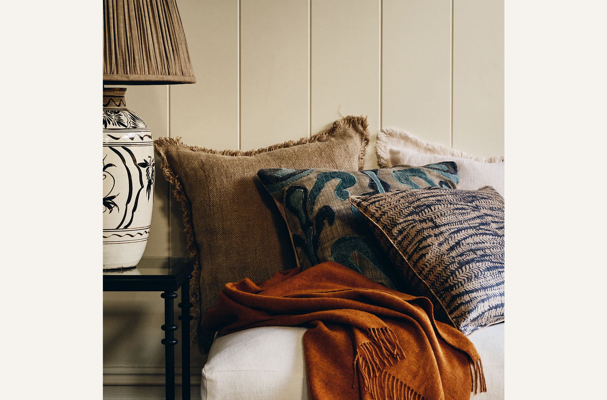 Cushion Covers + Pads: How to Decide on Size –